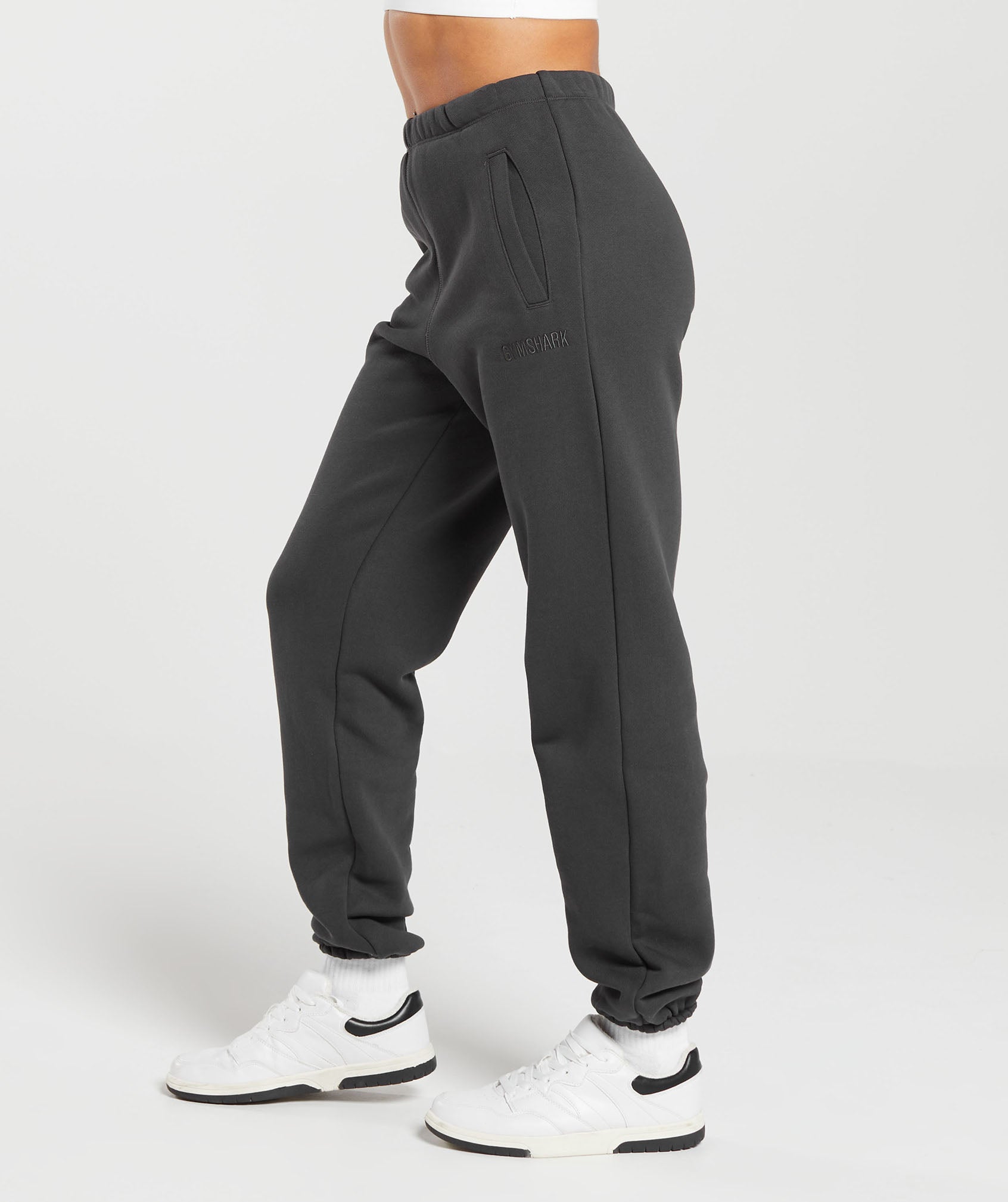 Gymshark Joggers Mens Small Gray Tapered Fleece Sweatpants Pant Back Snap  Pocket