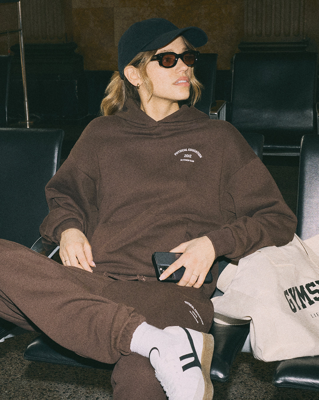 Phys Ed Graphic Sweatpants in Archive Brown - view 2