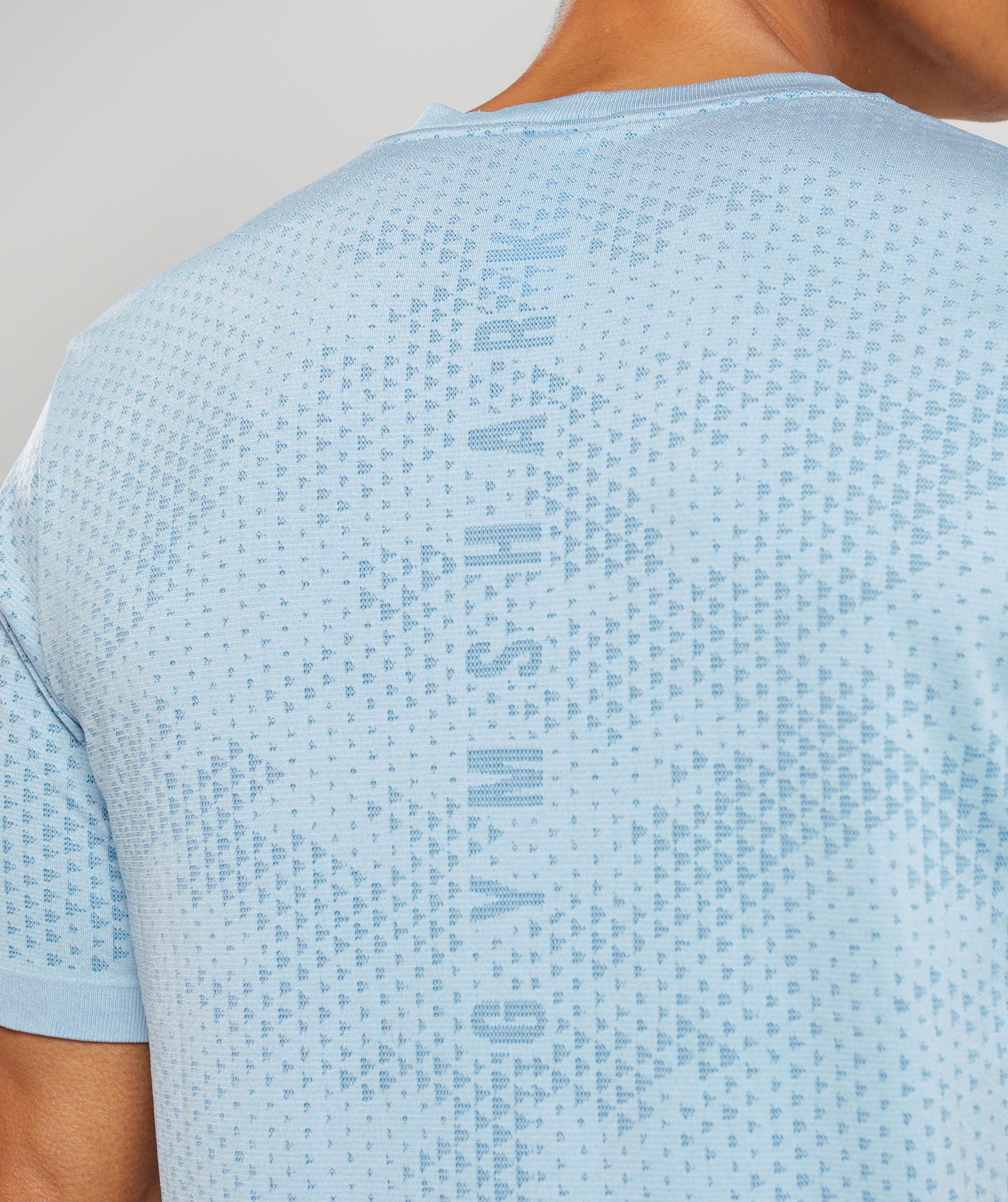 Sport Seamless T-Shirt in Skyline Blue/Denim Blue - view 5