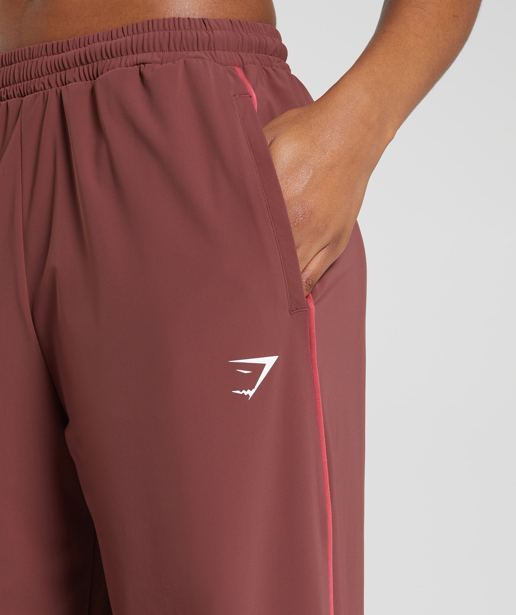 Gymshark Stitch Feature Woven Pants - Burgundy Brown