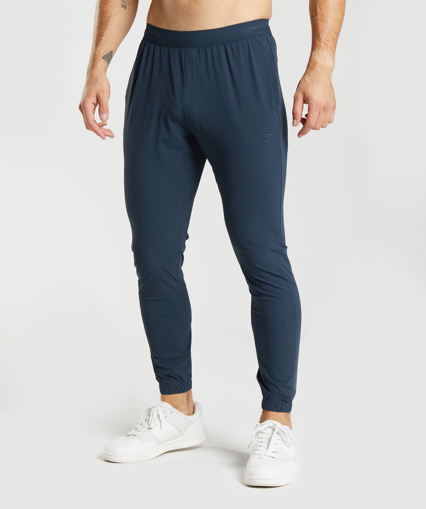 Gymshark Crest Joggers Black Size M - $20 (33% Off Retail) - From