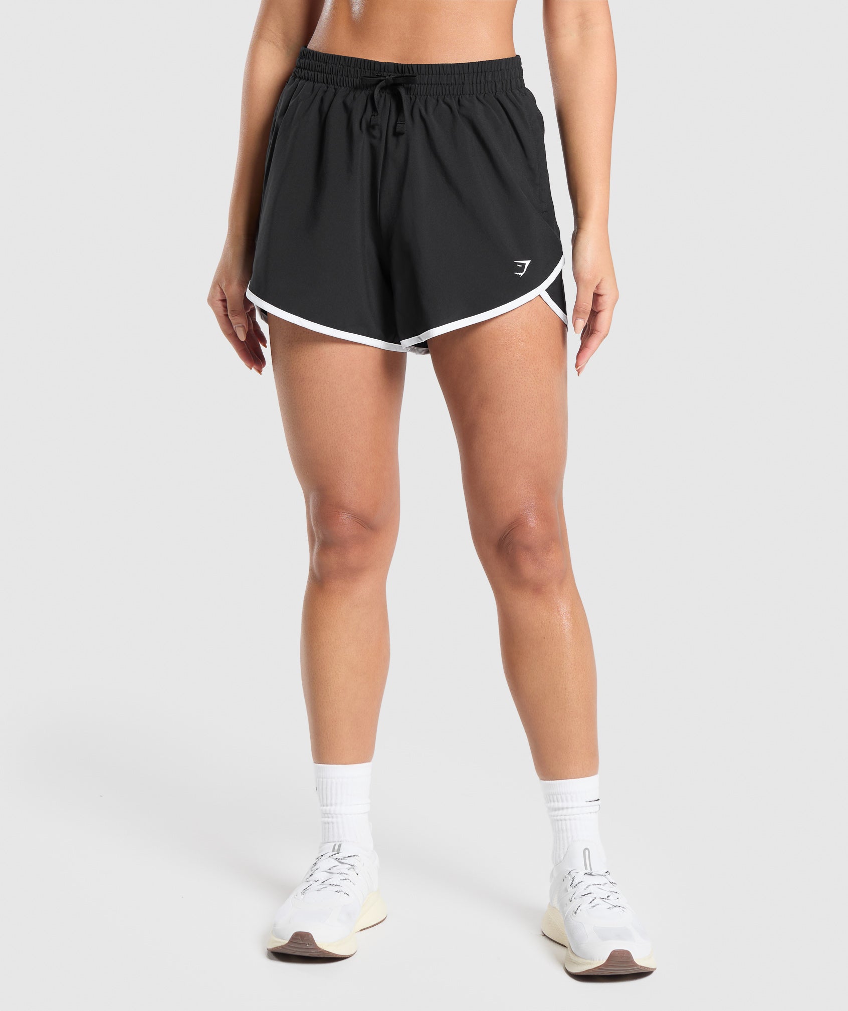 Training Contrast Loose Shorts 4"