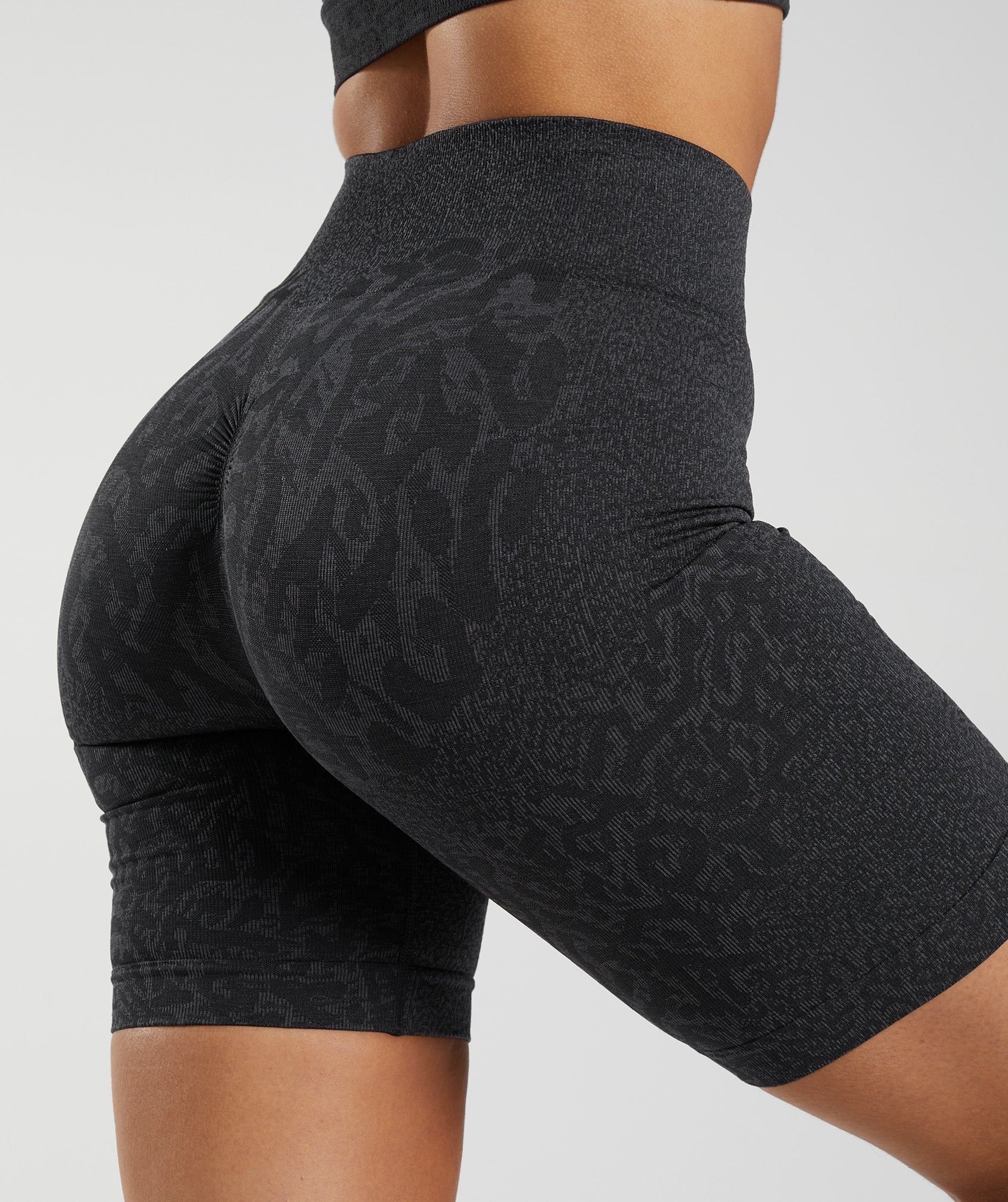 Gymshark Women XS Adapt Animal Seamless Cycling Shorts Compression Bla – B  Squared Liquidation