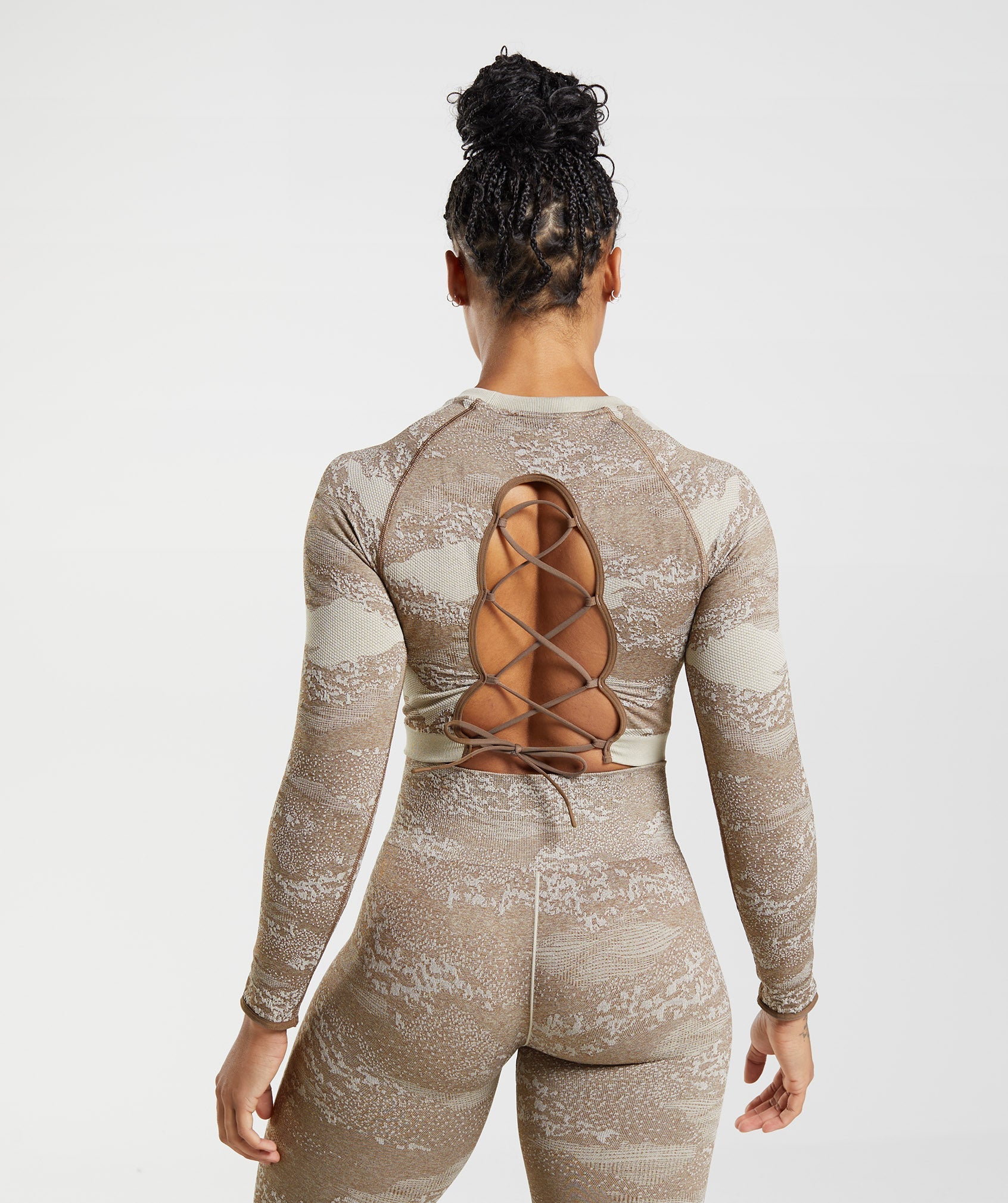 Adapt Camo Seamless Lace Up Back Top in Pebble Grey/Soul Brown