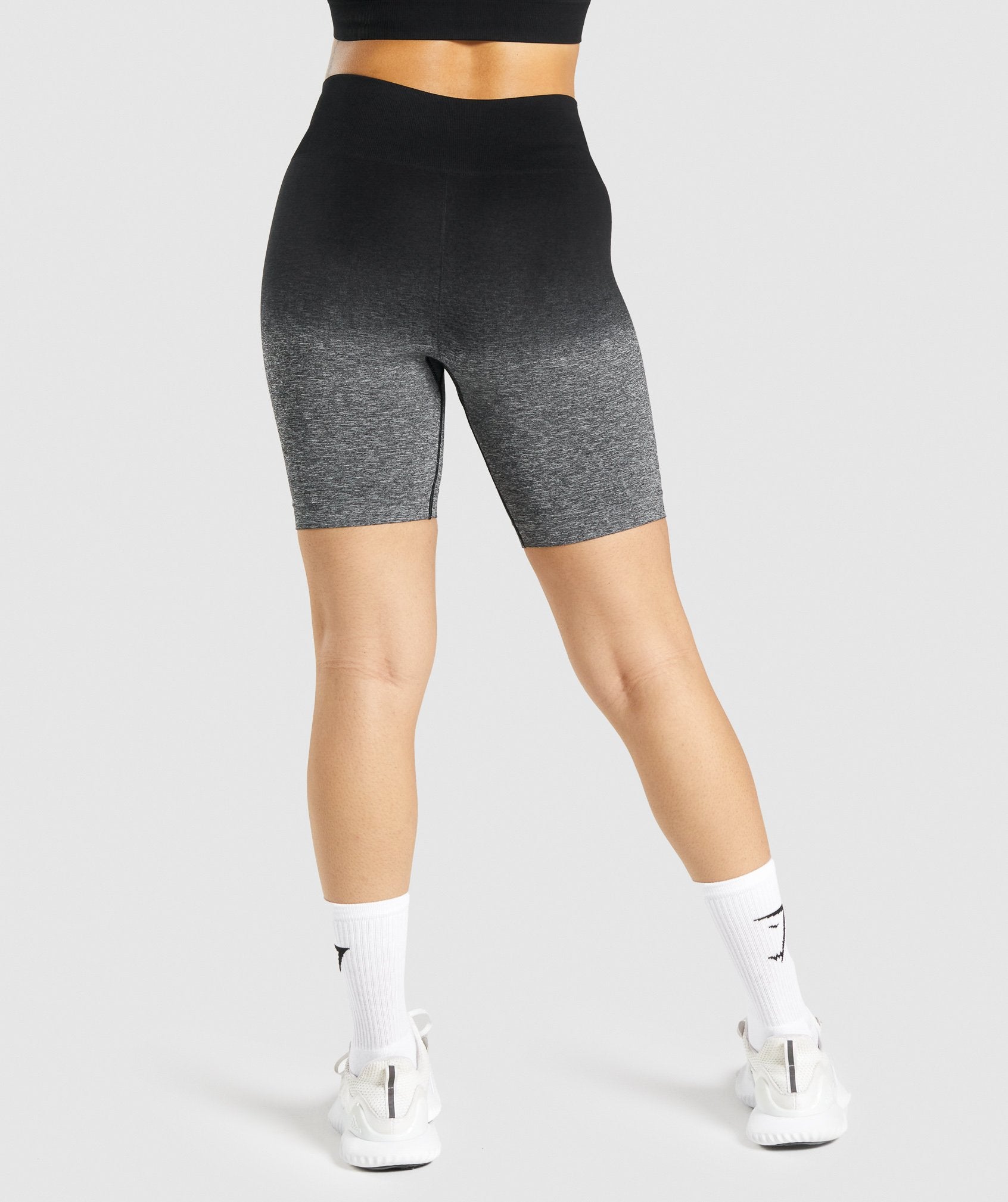 Adapt Ombre Seamless Shorts in Black/Black Marl
