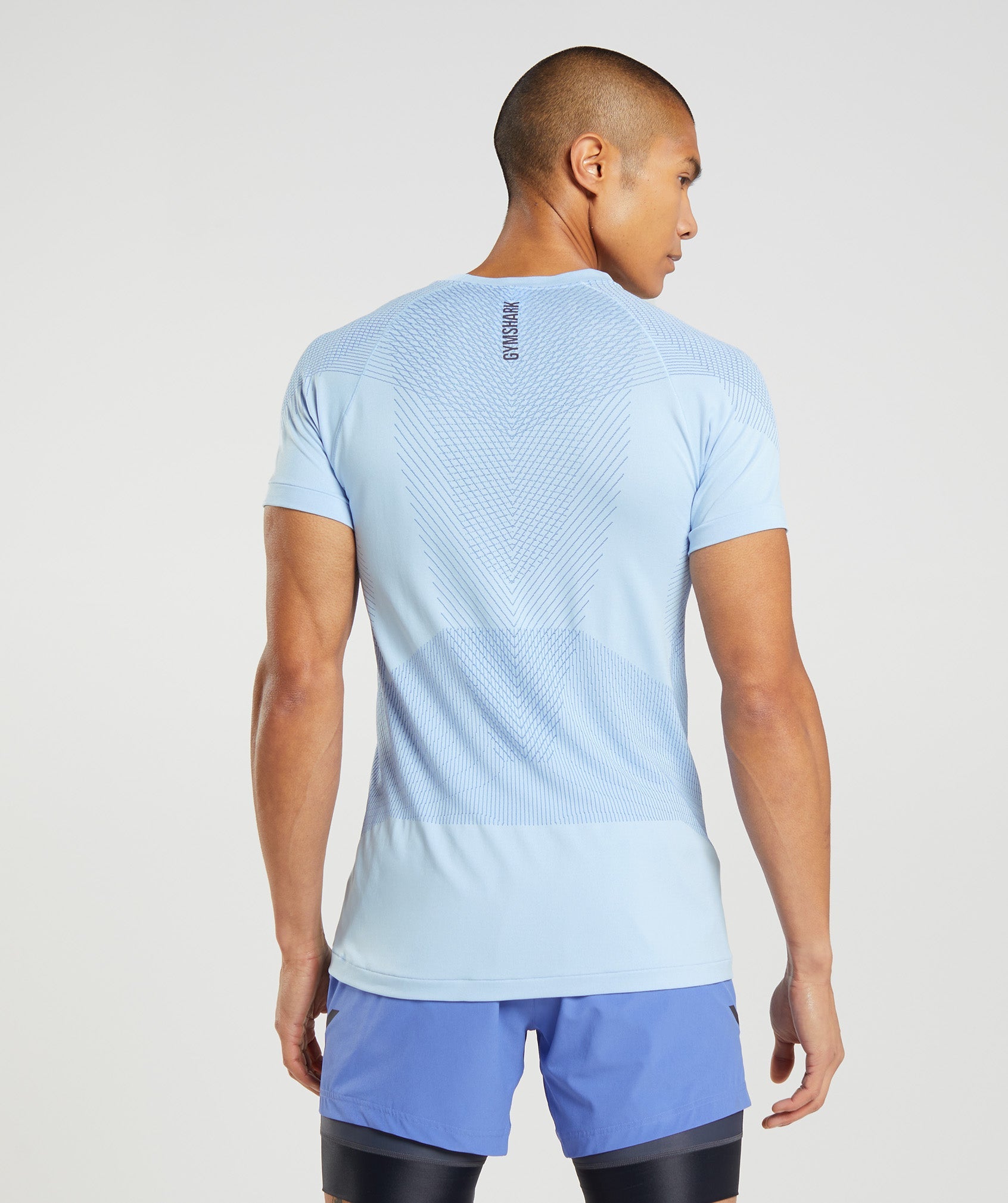 Apex Seamless T-Shirt in Linen Blue/Court Blue - view 2