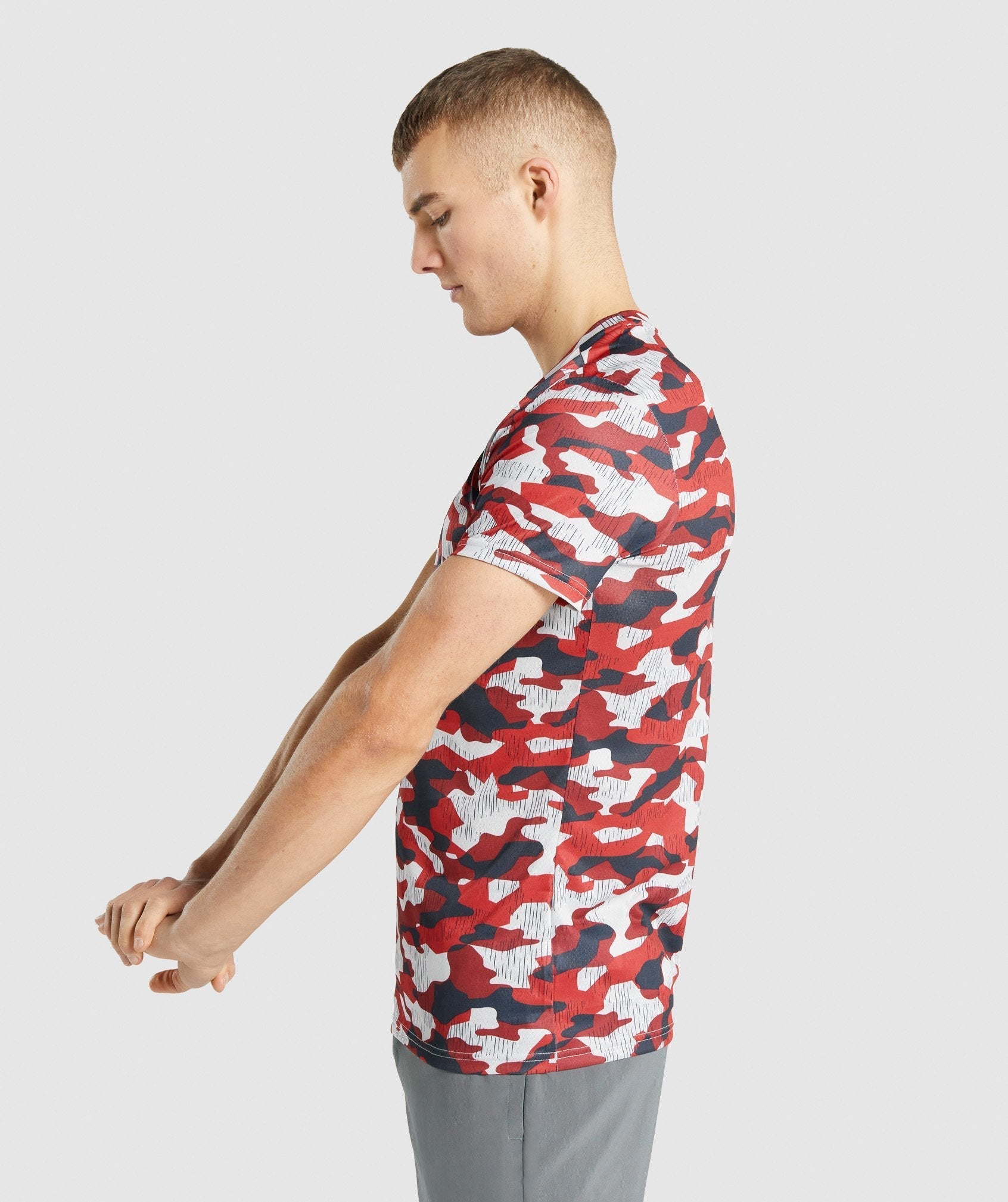 Arrival T-Shirt in Red Print