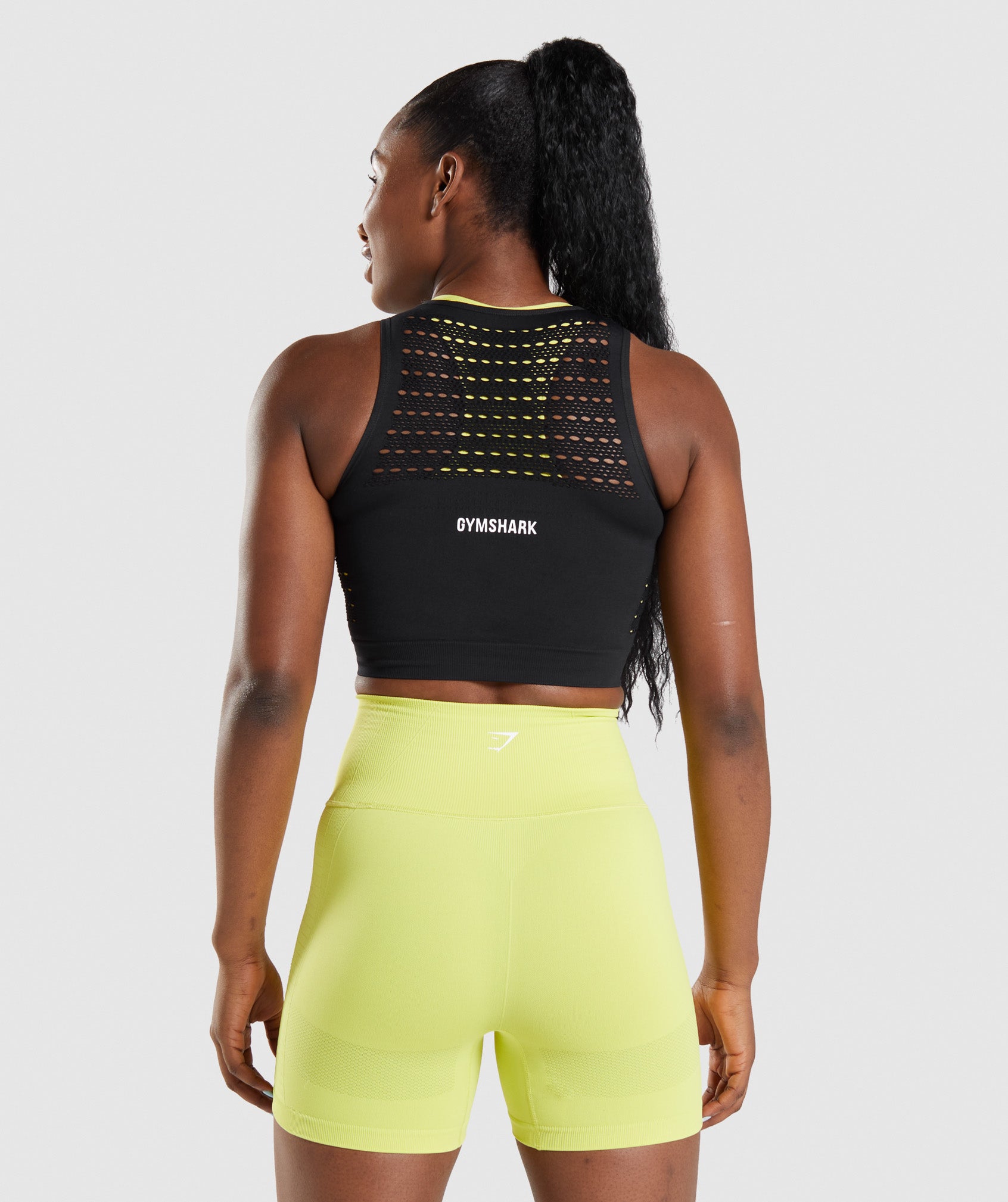 Gymshark Energy+ Seamless Crop Top Sports Bra Tropical Blue size Medium for  Sale in San Diego, CA - OfferUp