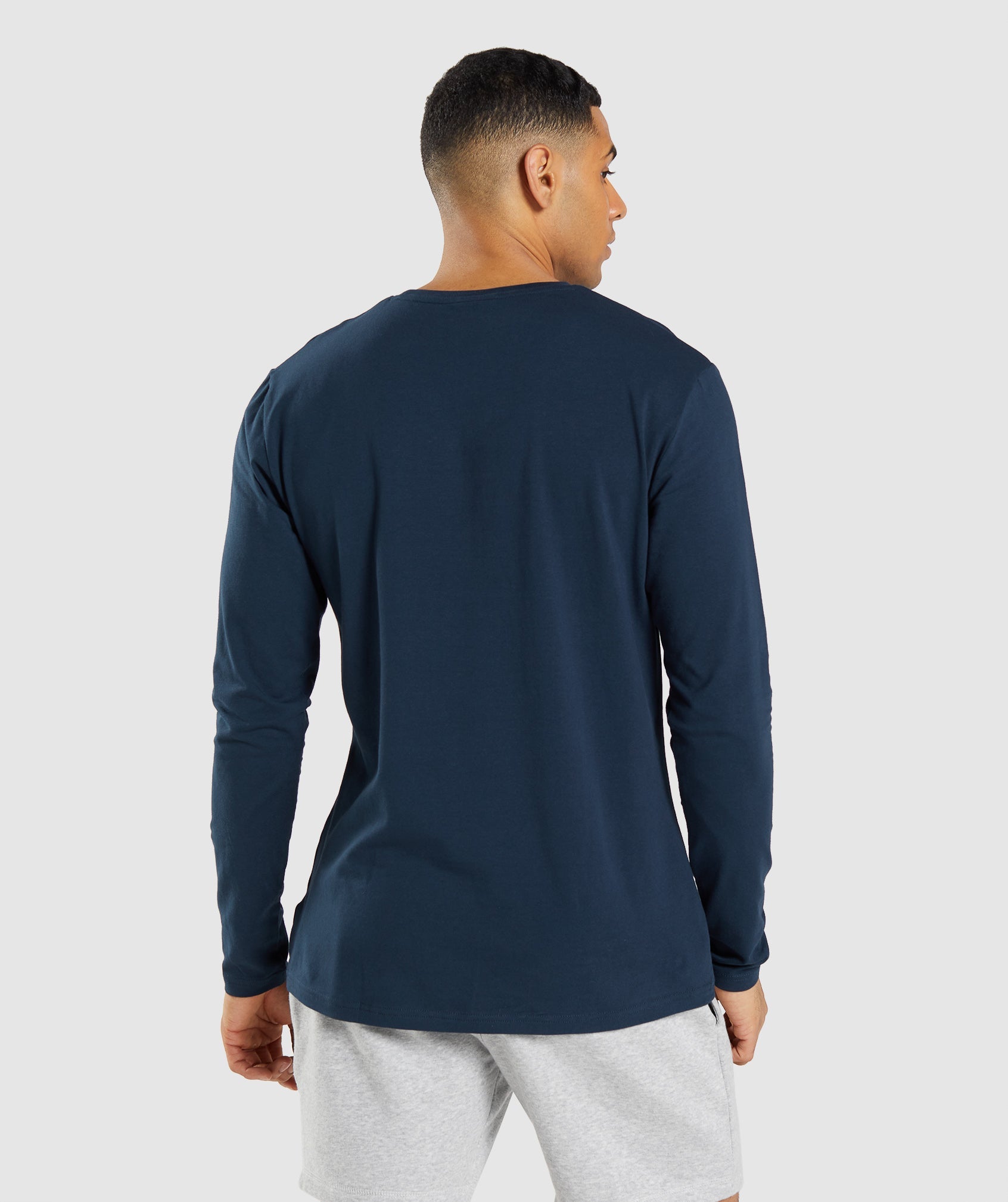Gymshark Men's Medium Blue Legacy T Shirt Gym Athletic Long Sleeve Crewneck