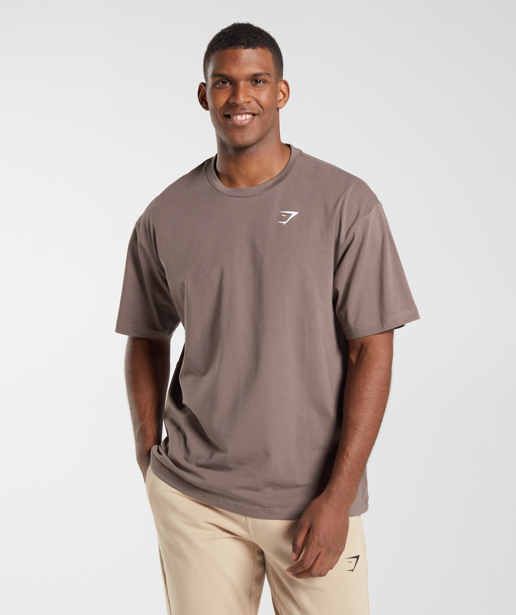 Gymshark Essential Oversized T-Shirt - Truffle Brown | Gymshark