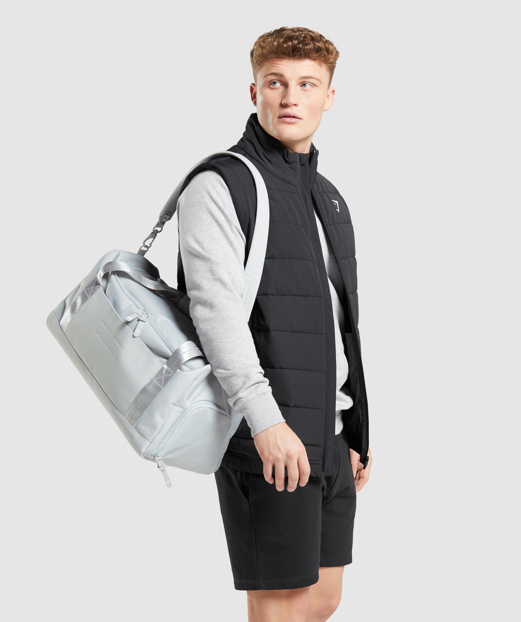 Small Everyday Gym Bag in Light Grey - view 7