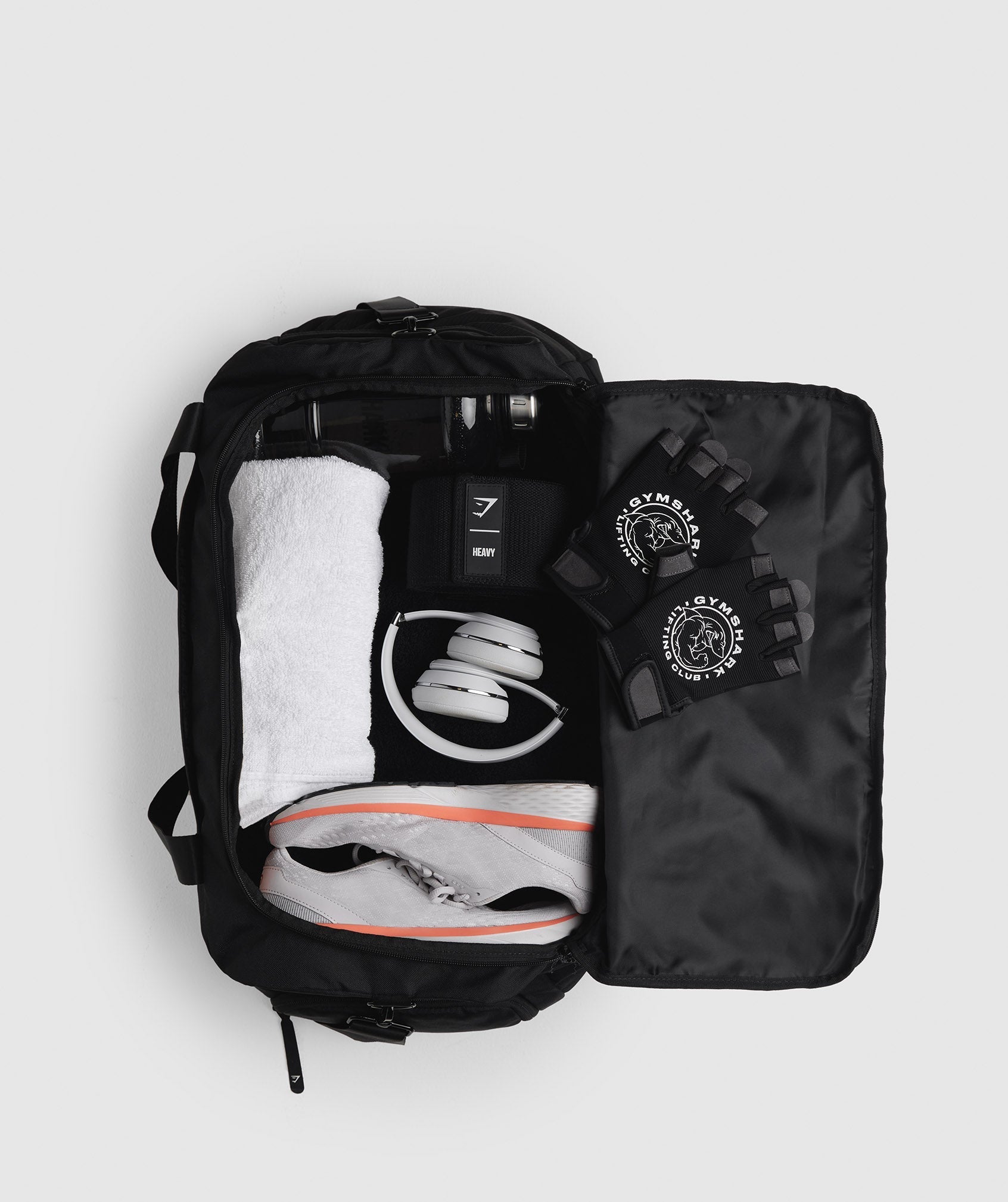 Medium Everyday Gym Bag in Black - view 2