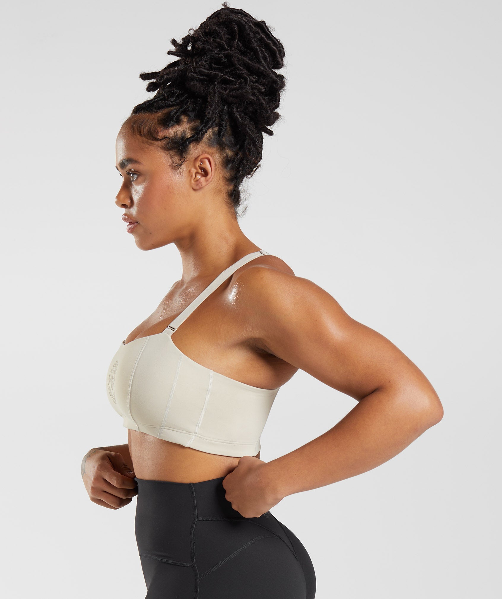 Gymshark Legacy Graphic Sports Bra - White