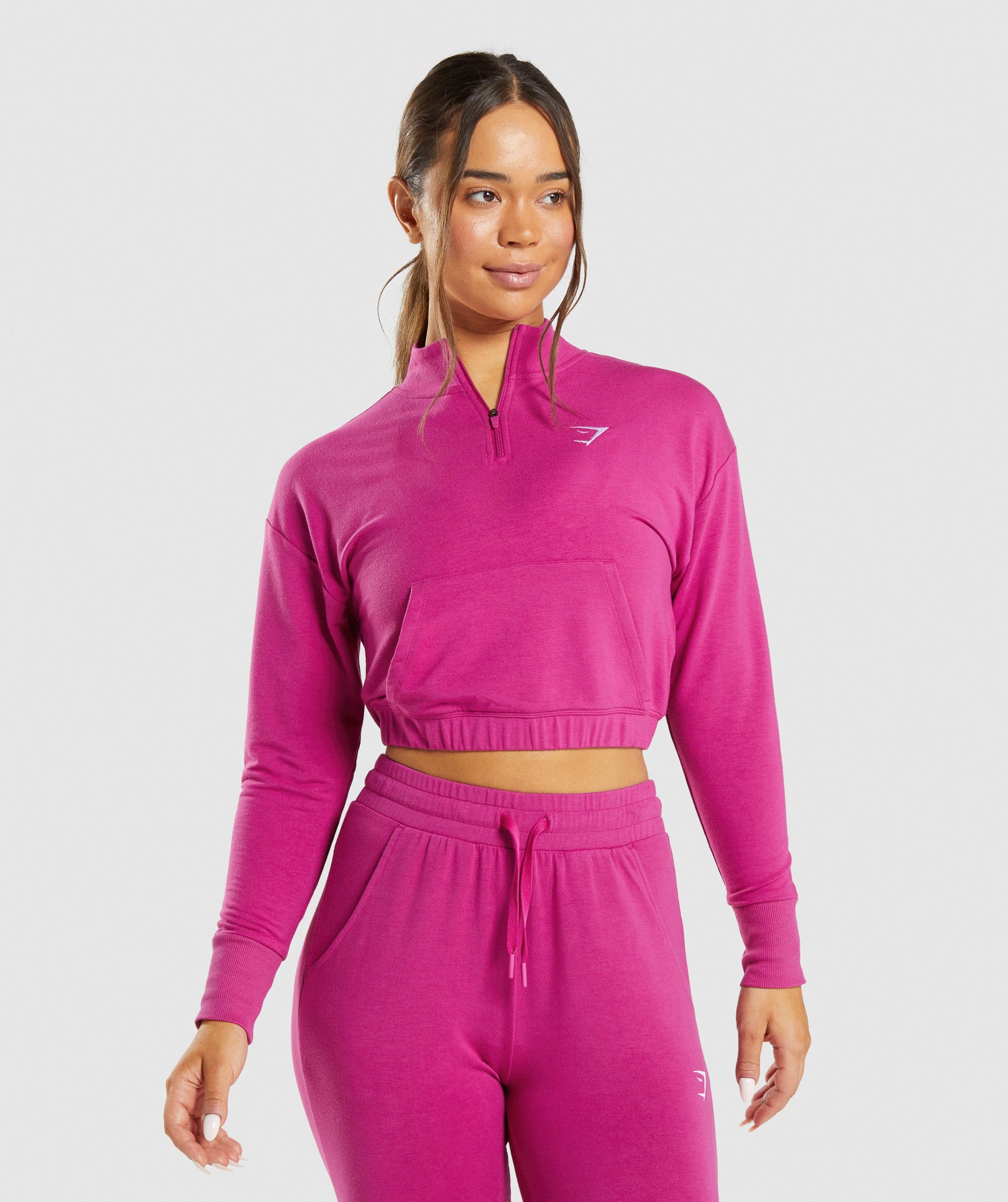 Training Pippa Pullover in Dragon Pink