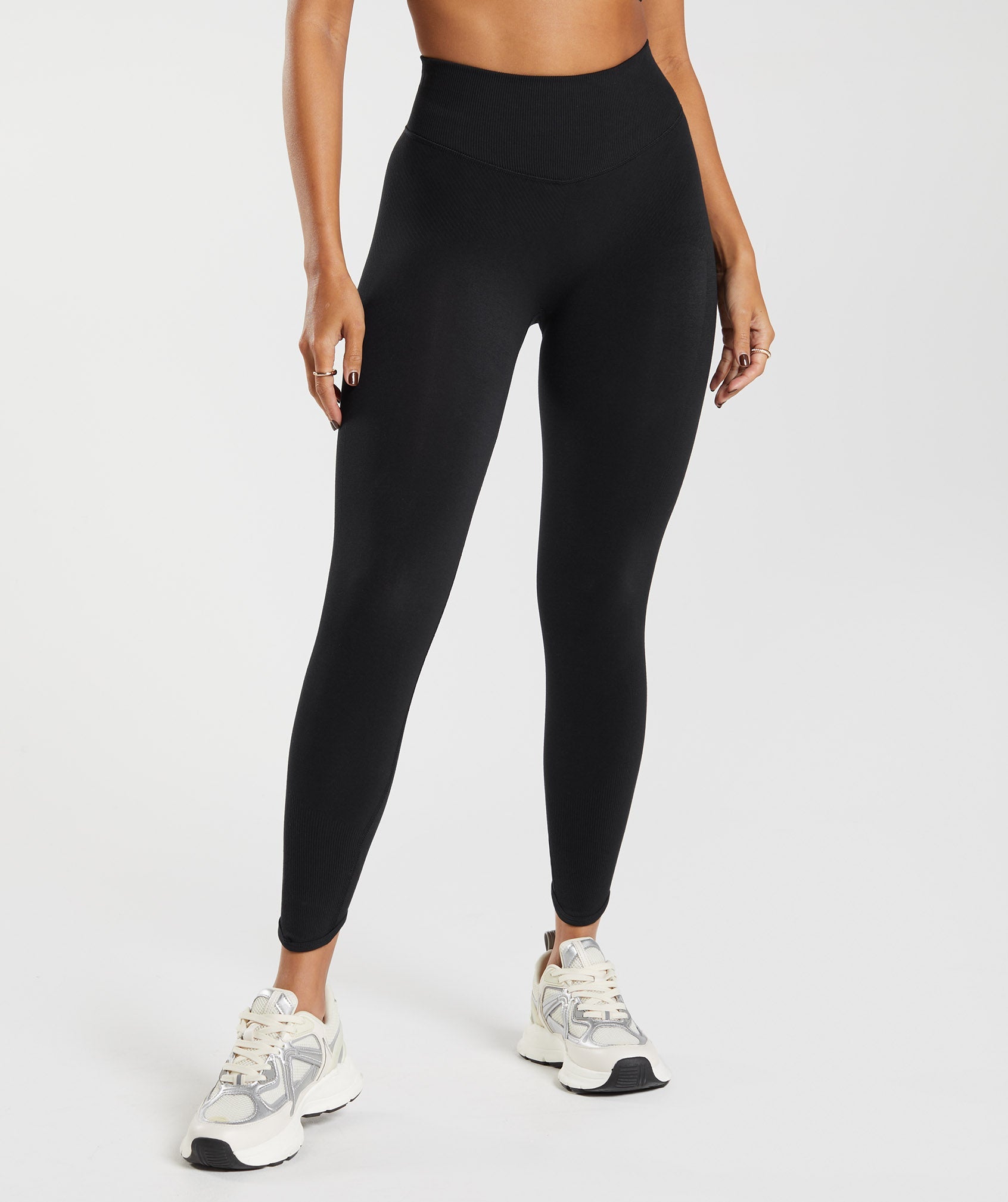 Rest Day Seamless Leggings in Black - view 1