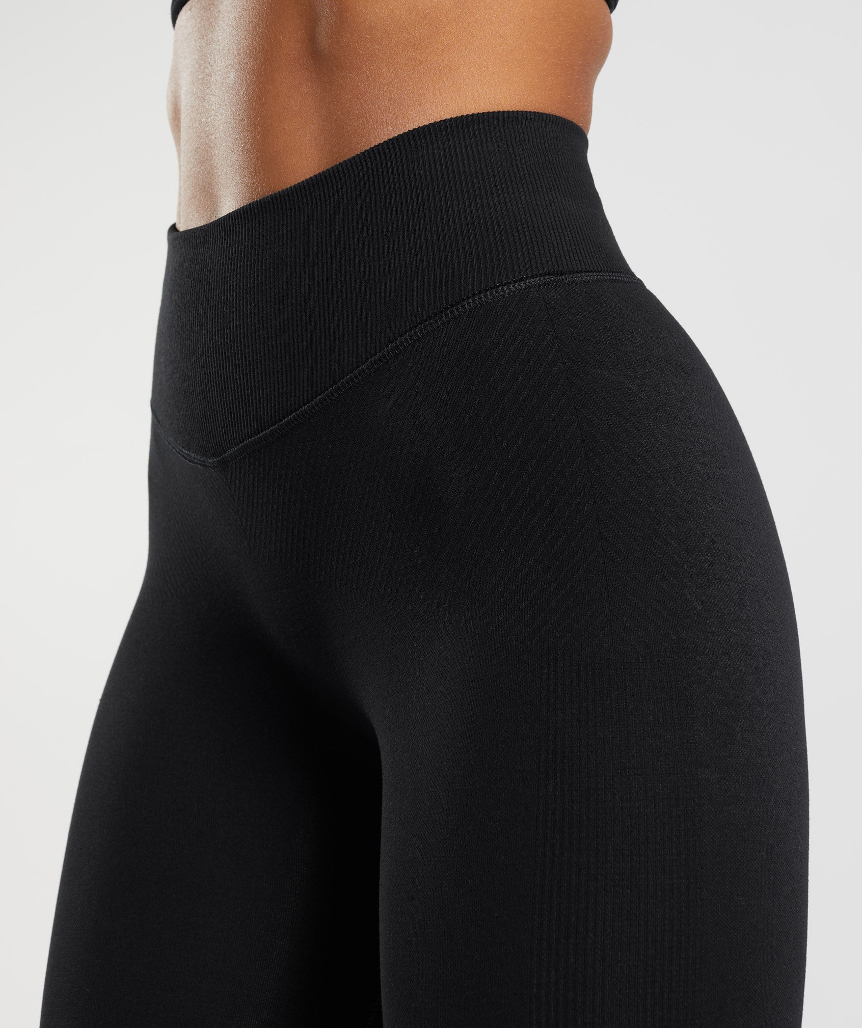 Rest Day Seamless Leggings in Black - view 6