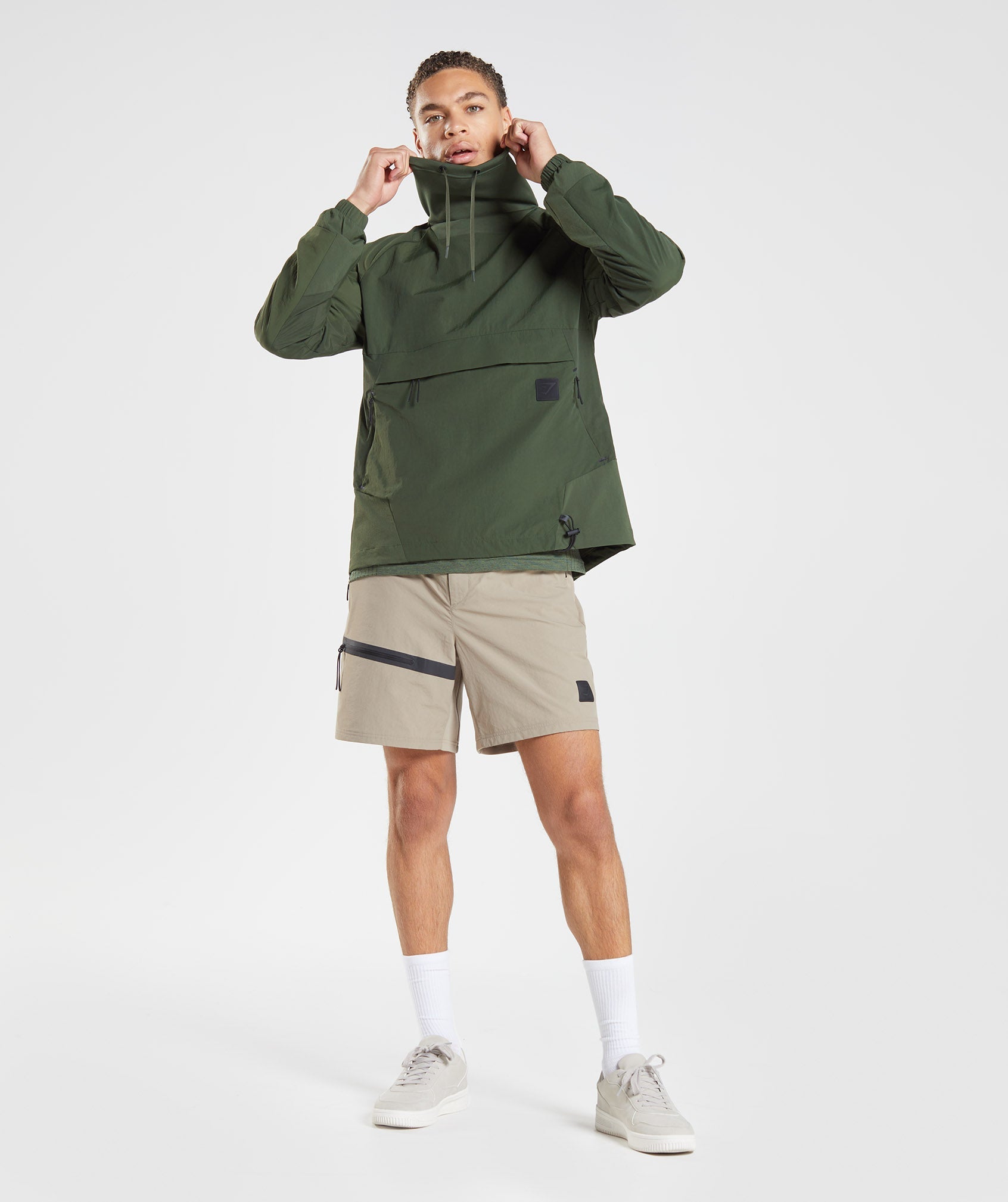 Retake Anorak in Moss Olive