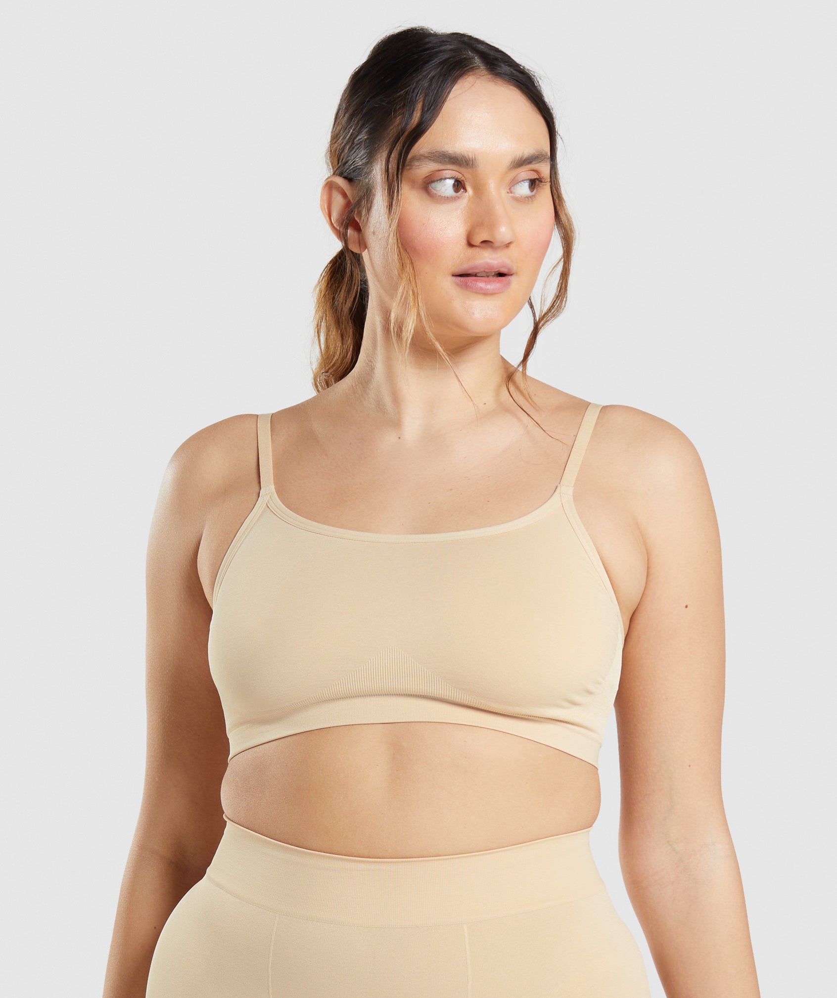 Seamless Scoop Neck Bralette in Fawn Light Brown