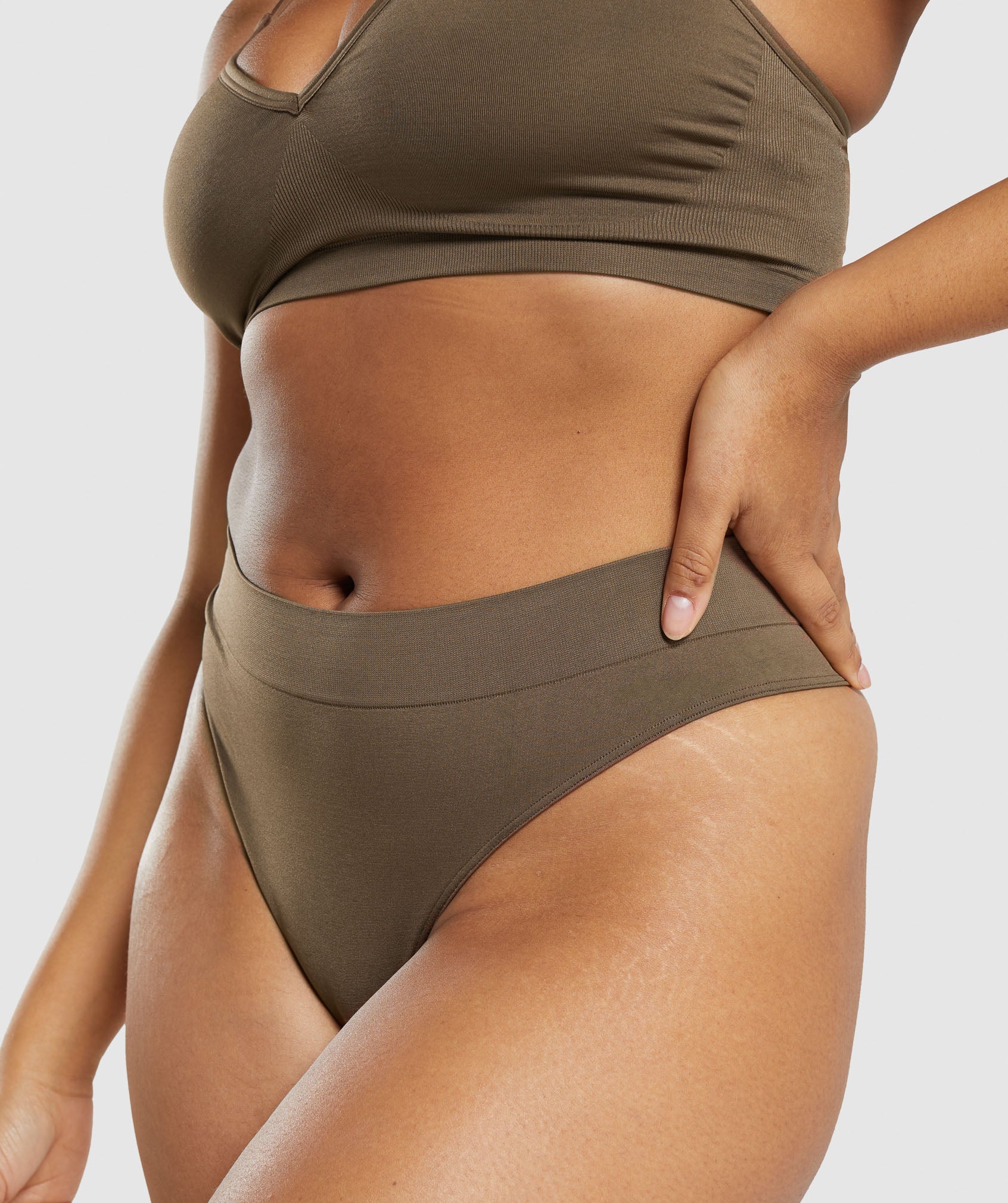 Gymshark Seamless High Rise Thong - Fawn Light Brown