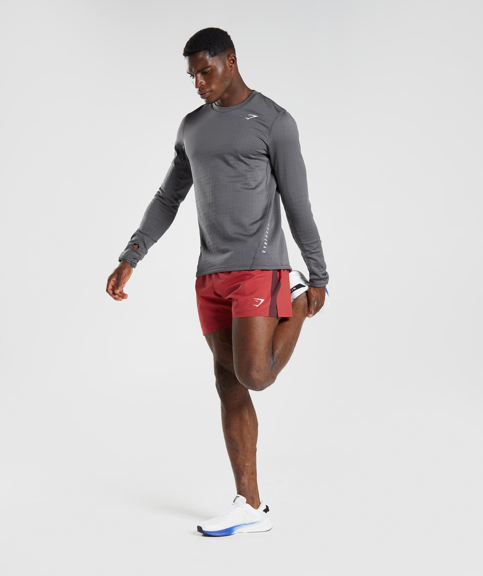 Gymshark Arrival 5 Shorts - Red – Client 446 100K products