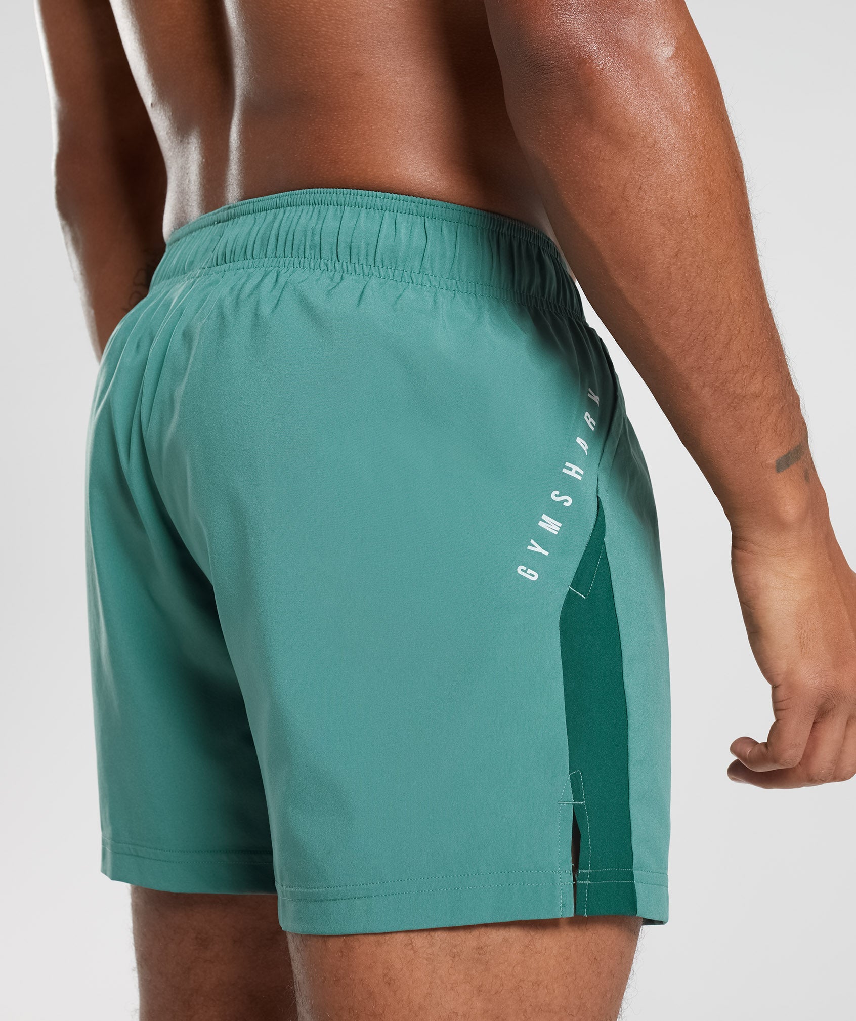 Sport 5" Shorts in Hoya Green/Woodland Green