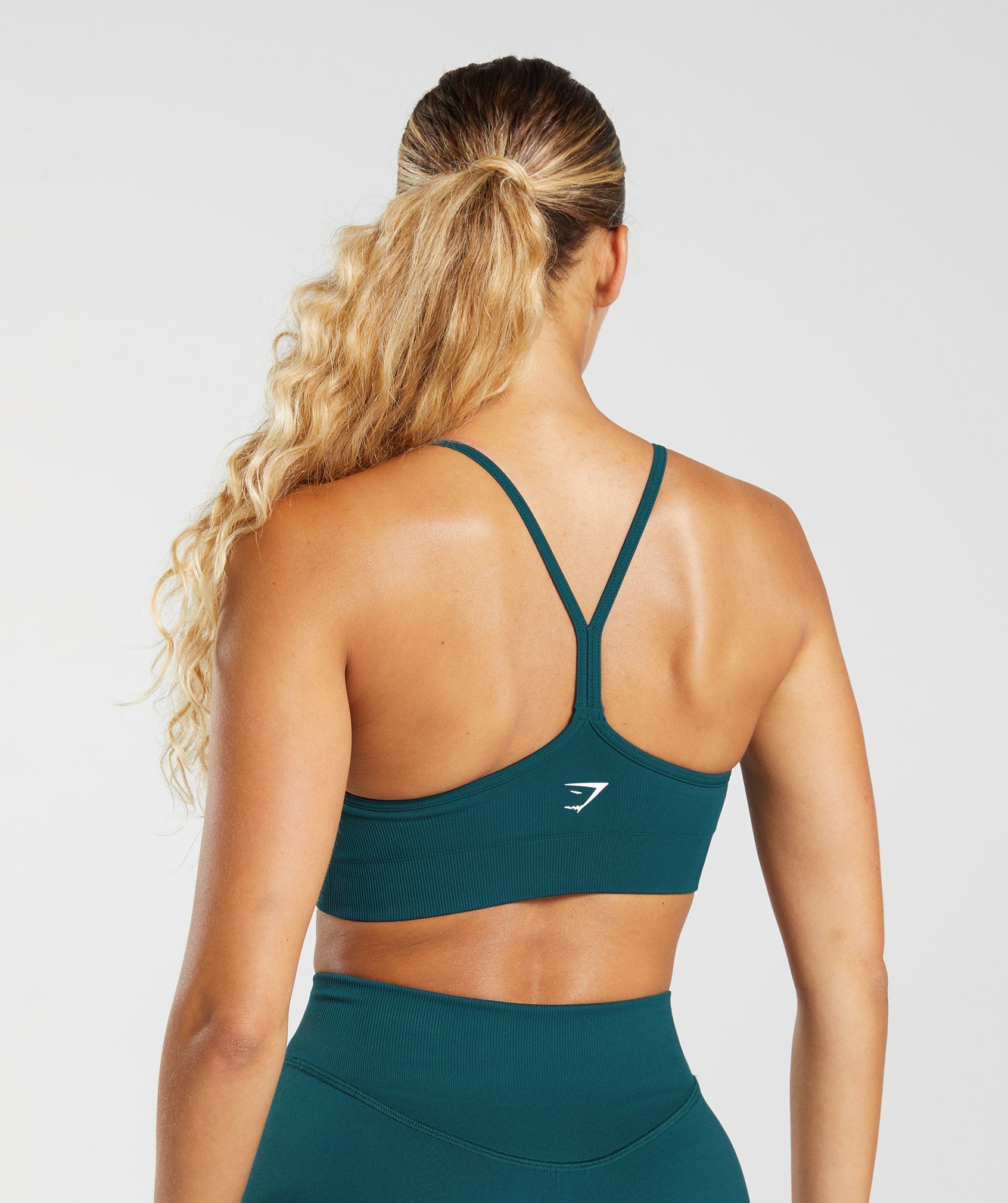 Gymshark Women's Medium Support Ruched Sports Bra LL7 Winter Teal Small NWT