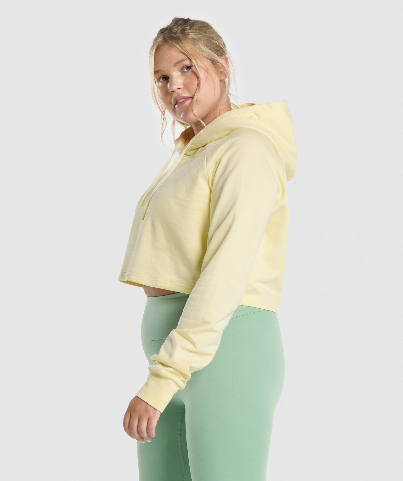 Training Cropped Hoodie in Light Yellow