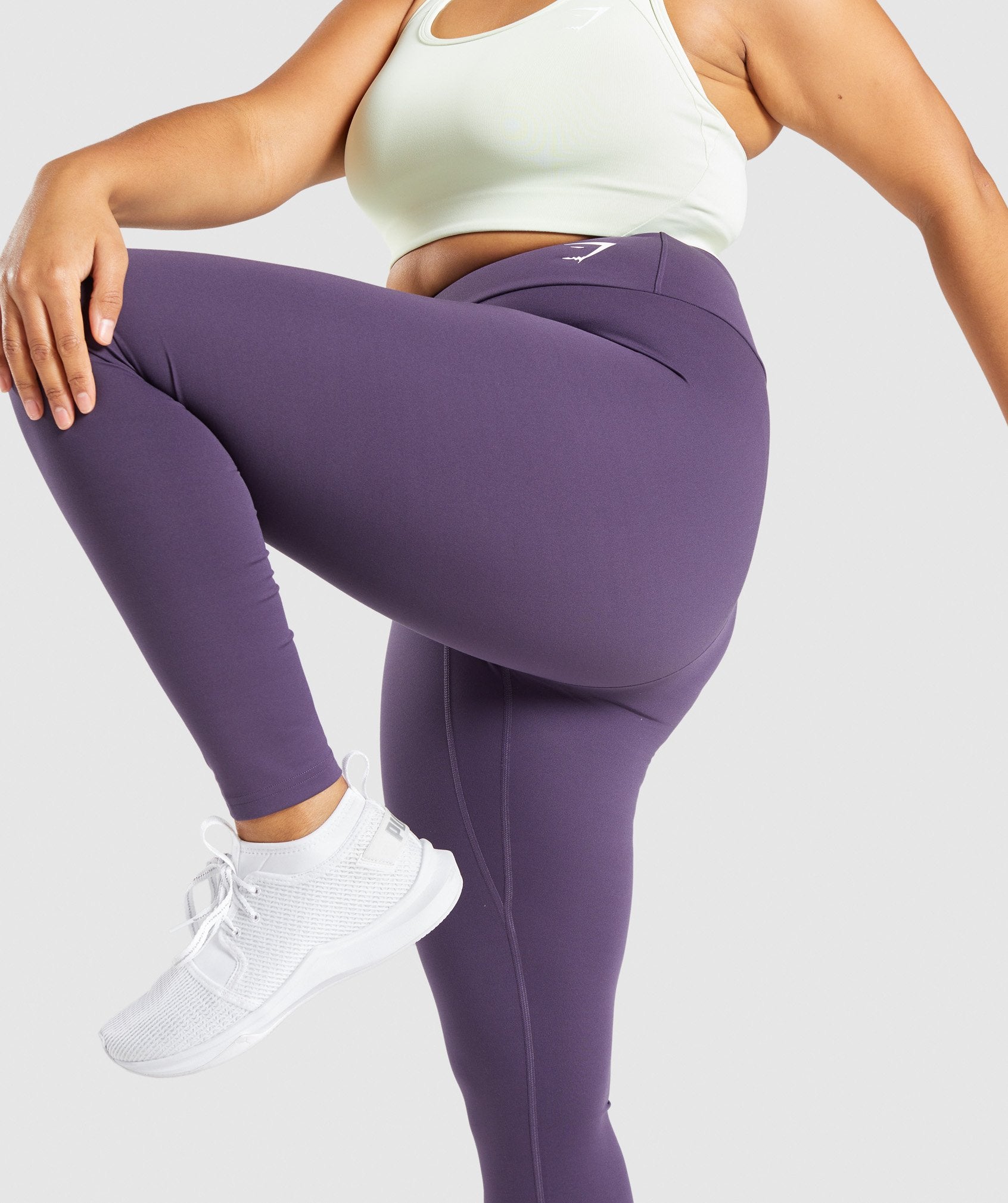 Training Leggings in Purple