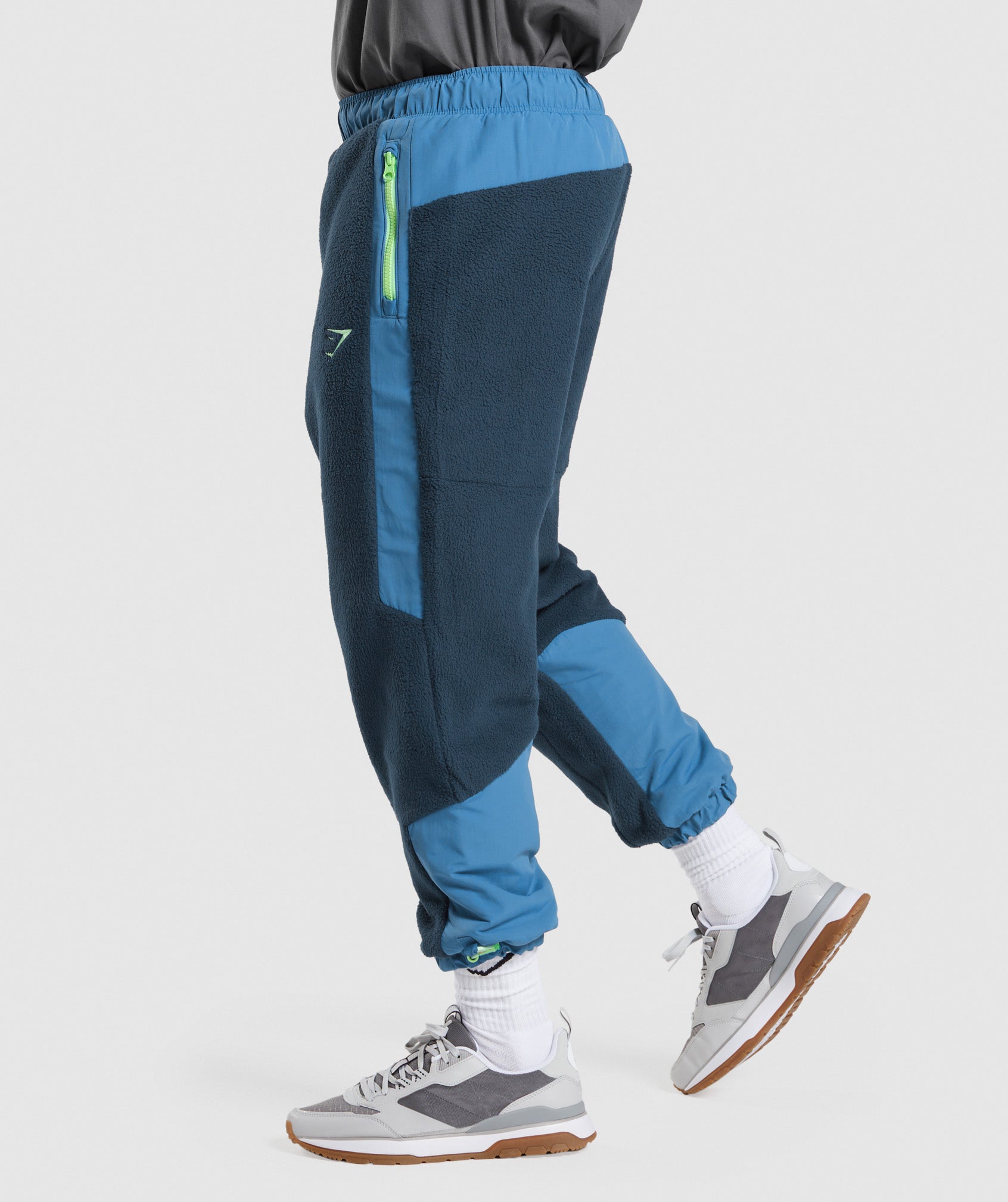 Gymshark Luxe Joggers Sweatpants Blue Medium Pockets Elastic Waist Zip  Ankle