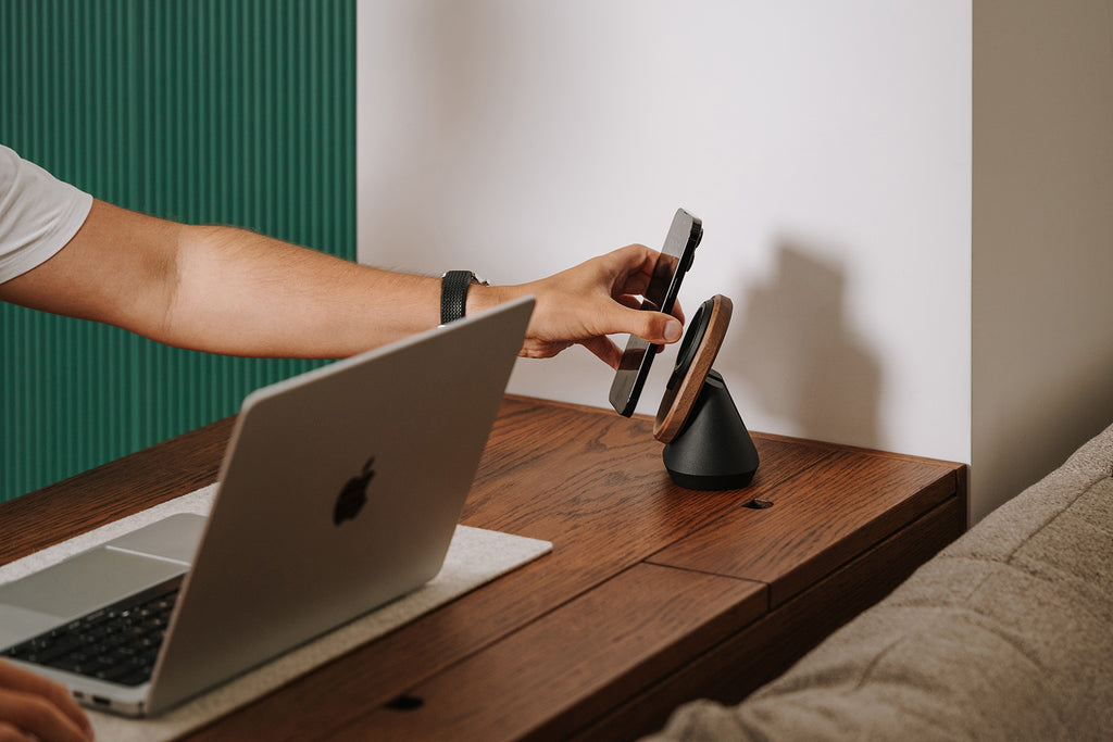 magsafe puck in use