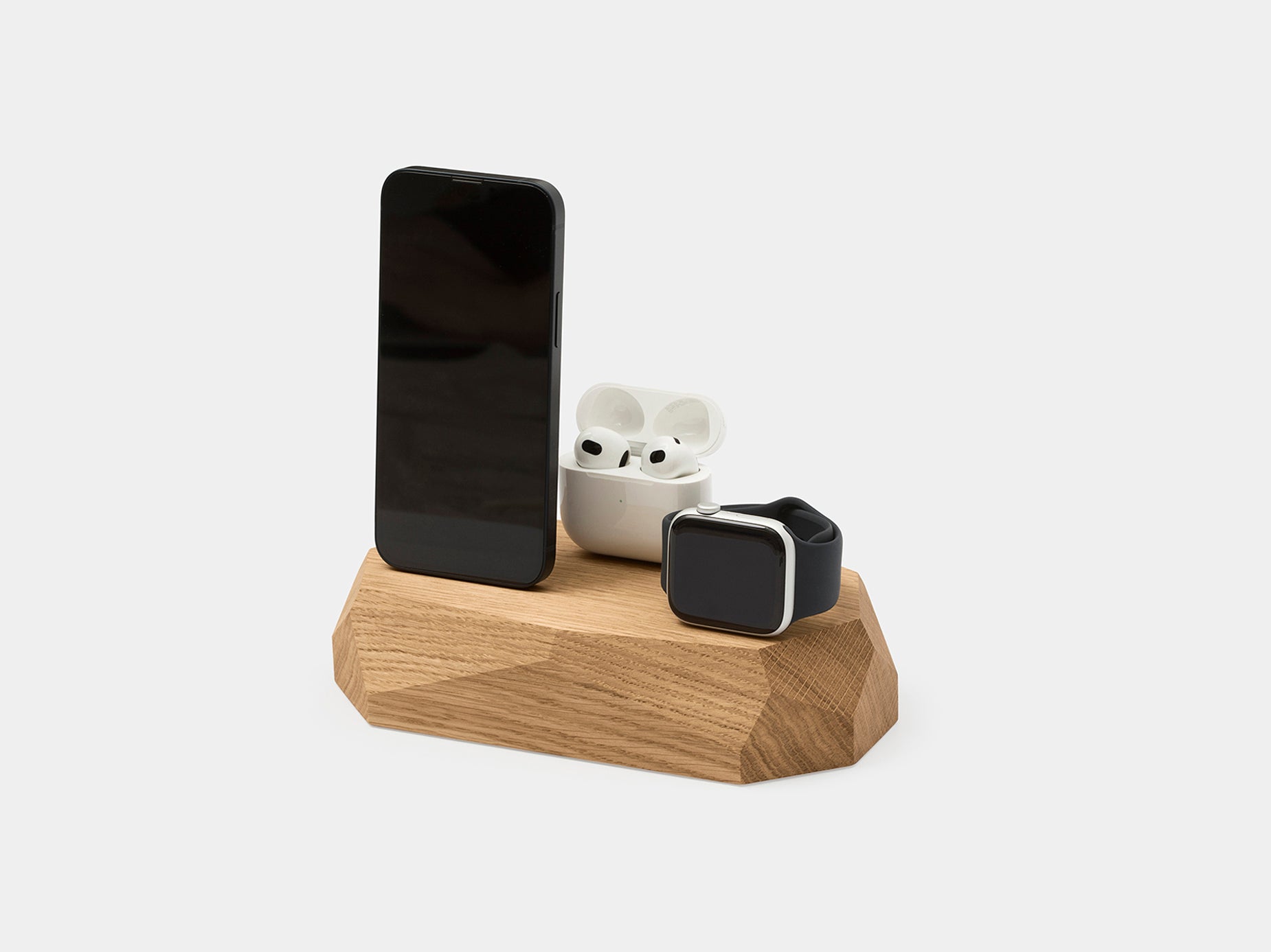 Station de charge en bois 3-en-1 Apple - iPhone, Airpods, Watch