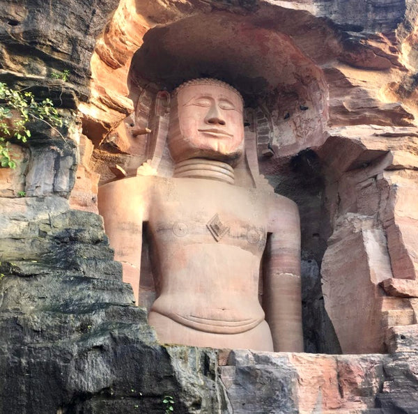 Jain statues at Gwalior fort 