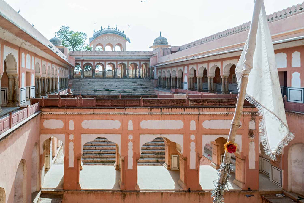 Bara Baoli, Bandarej, Rajasthan