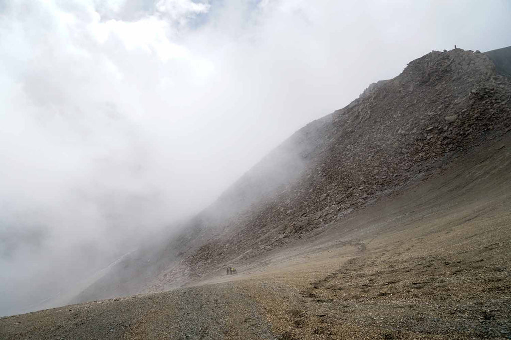 Descending from the unnamed pass, Chomotang, Ladakh
