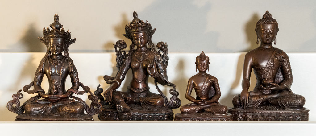 Oxidised copper Buddha statues