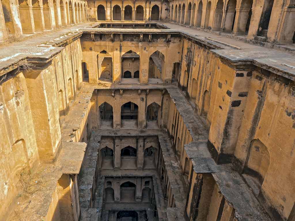 Neemrana stepwell landscape view from entrance