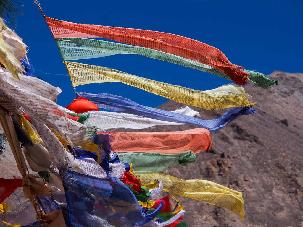 Prayer flags on the 4970m Polokongka La between Tso Kar and Tso Moriri