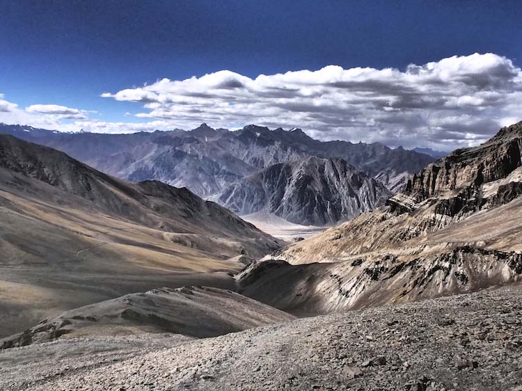 Trekking down into the Zanskar Valley