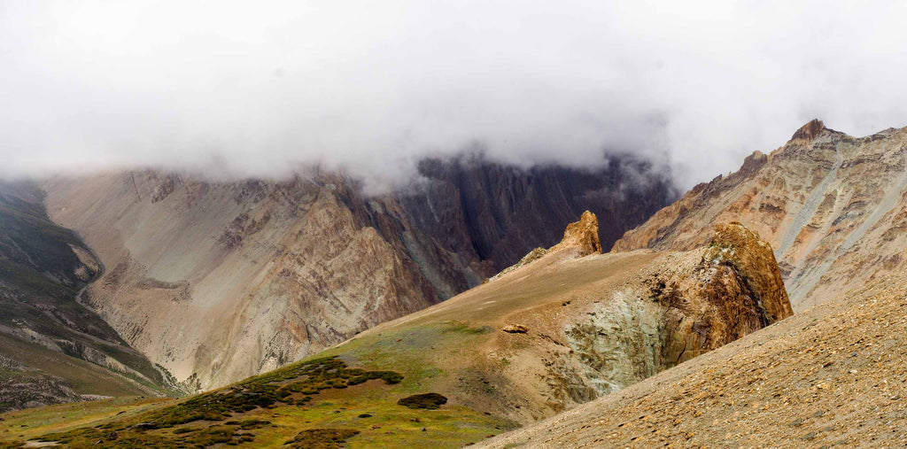 Below the Nigutse La, Ladakh