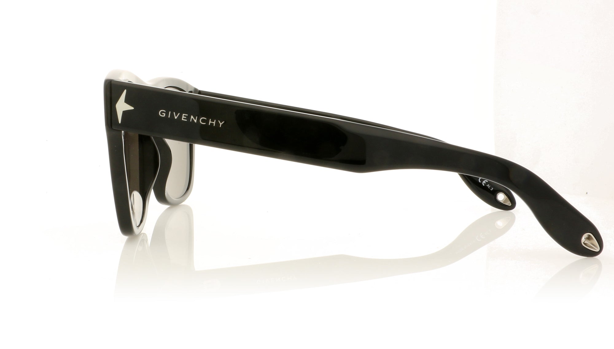 givenchy gv 7011