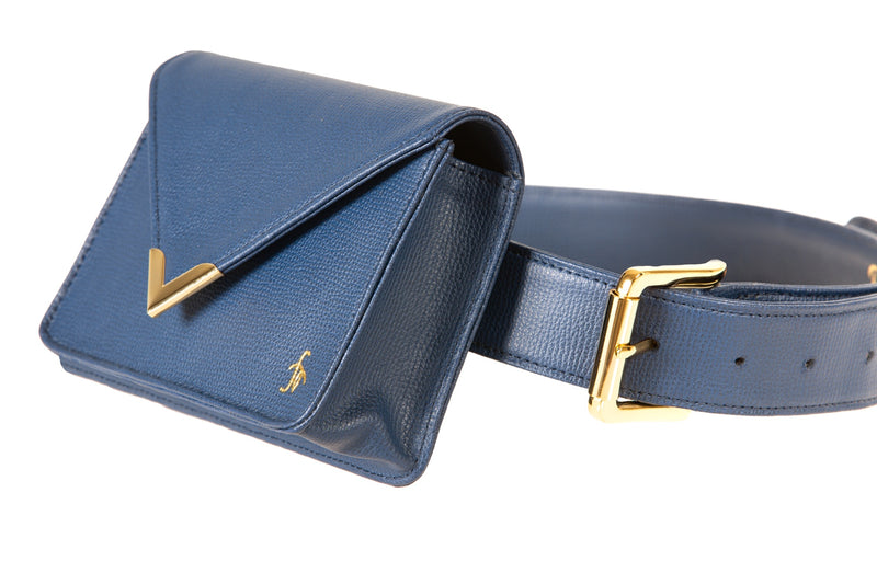 equestrian hip clutch