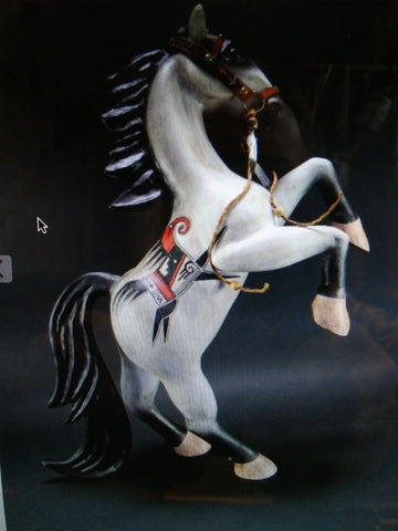 horse sculpture by steve mckibbin