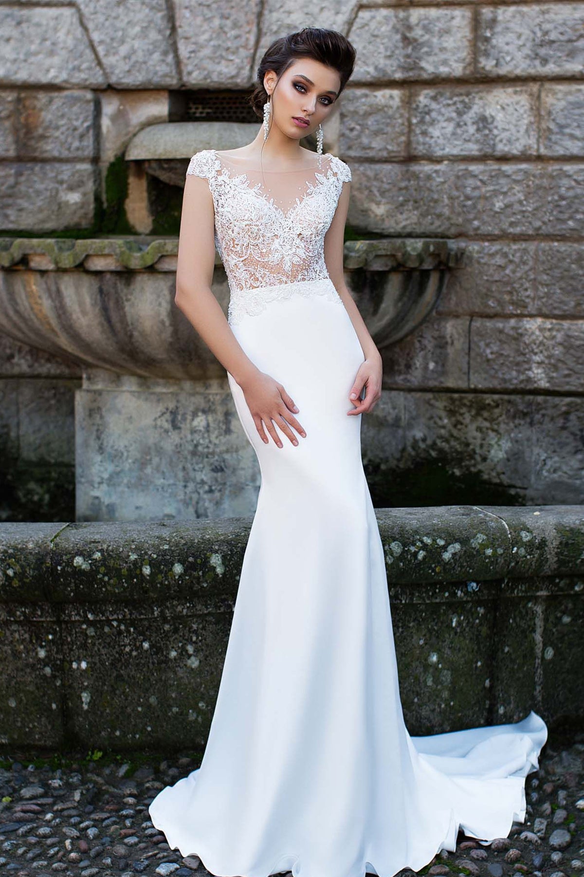 Adriana Mermaid Wedding Dress | The Lovely Find