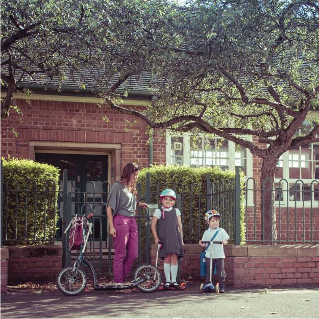 family scooter school run, adult scooter, kids scooter