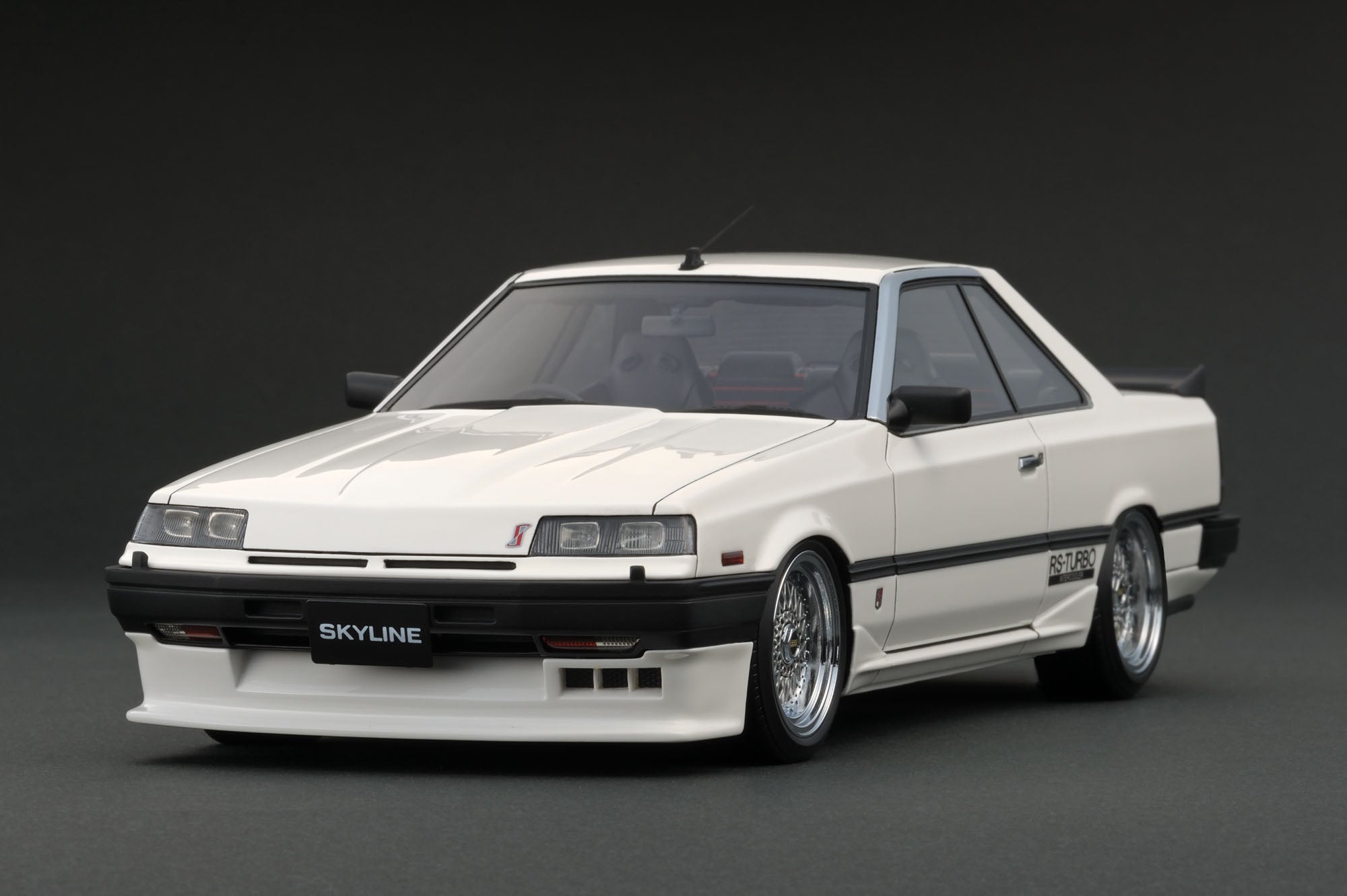 Ig0994 Nissan Skyline 00 Rs X Turbo C R30 White Ignition Model