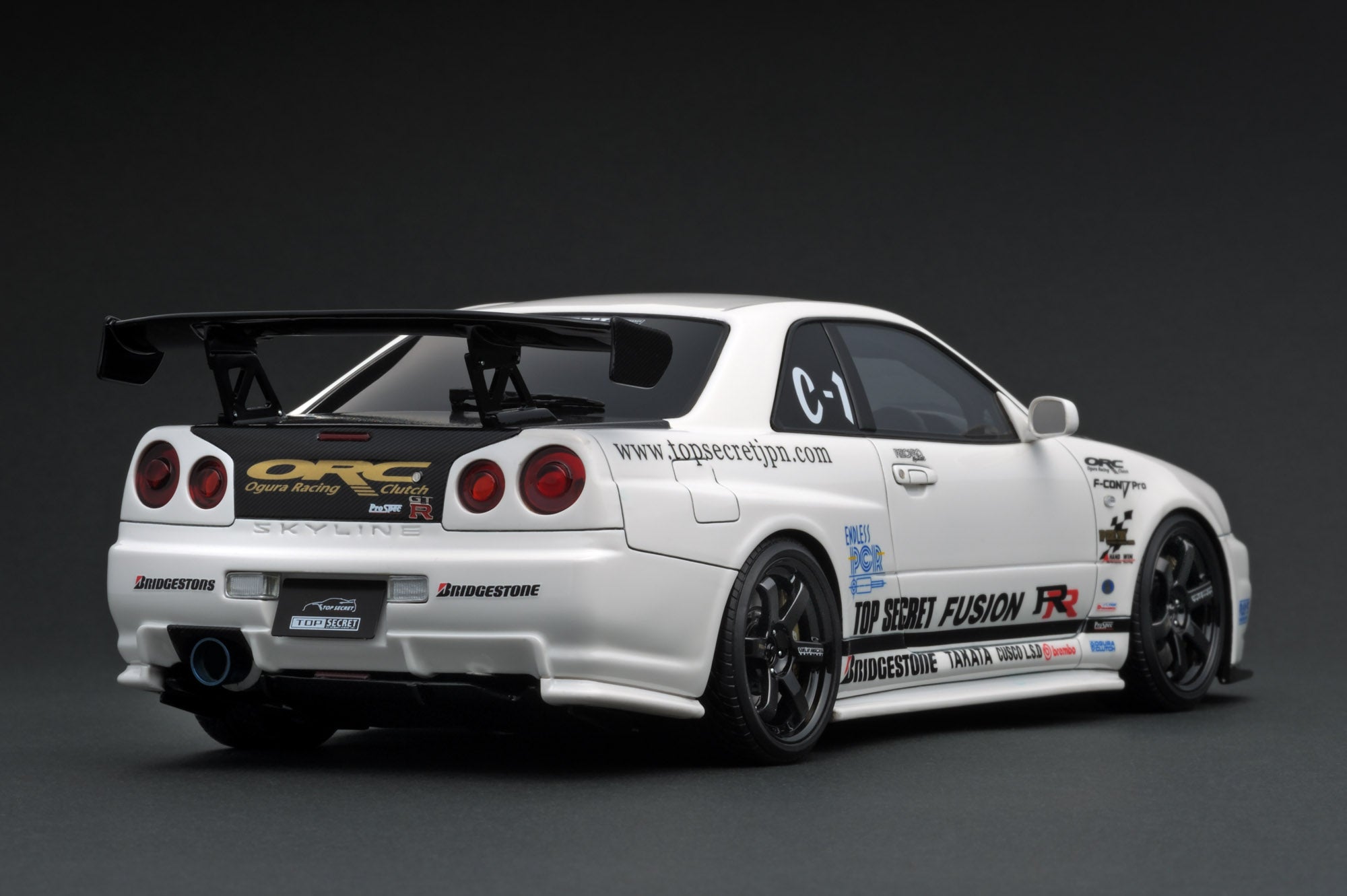 IG1477 TOP SECRET GT-R (BNR34) White – ignition model