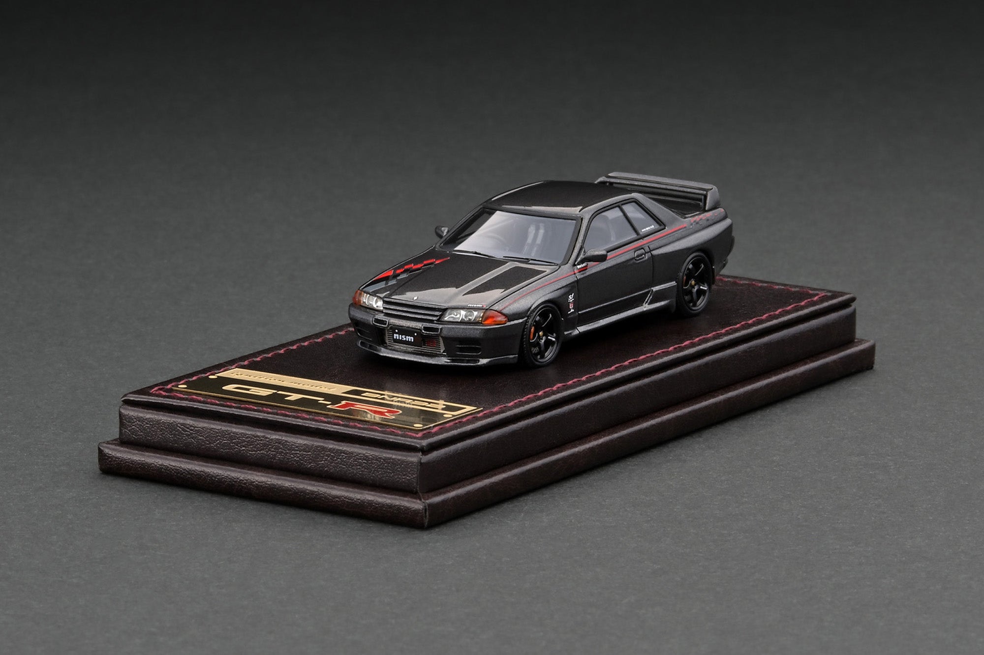 IG2686 Nissan Skyline GT-R Nismo (R32) Gun Metallic – ignition model