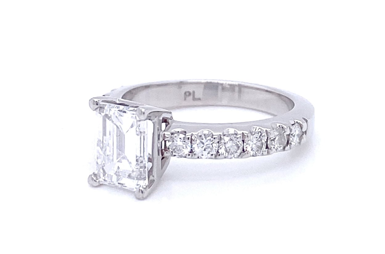 ring platinum emerald cut with 12 diamonds d vvs2 gia 701860