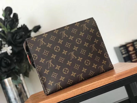 Shop Louis Vuitton MONOGRAM 2020 SS Pochette voyage mm (M61692) by