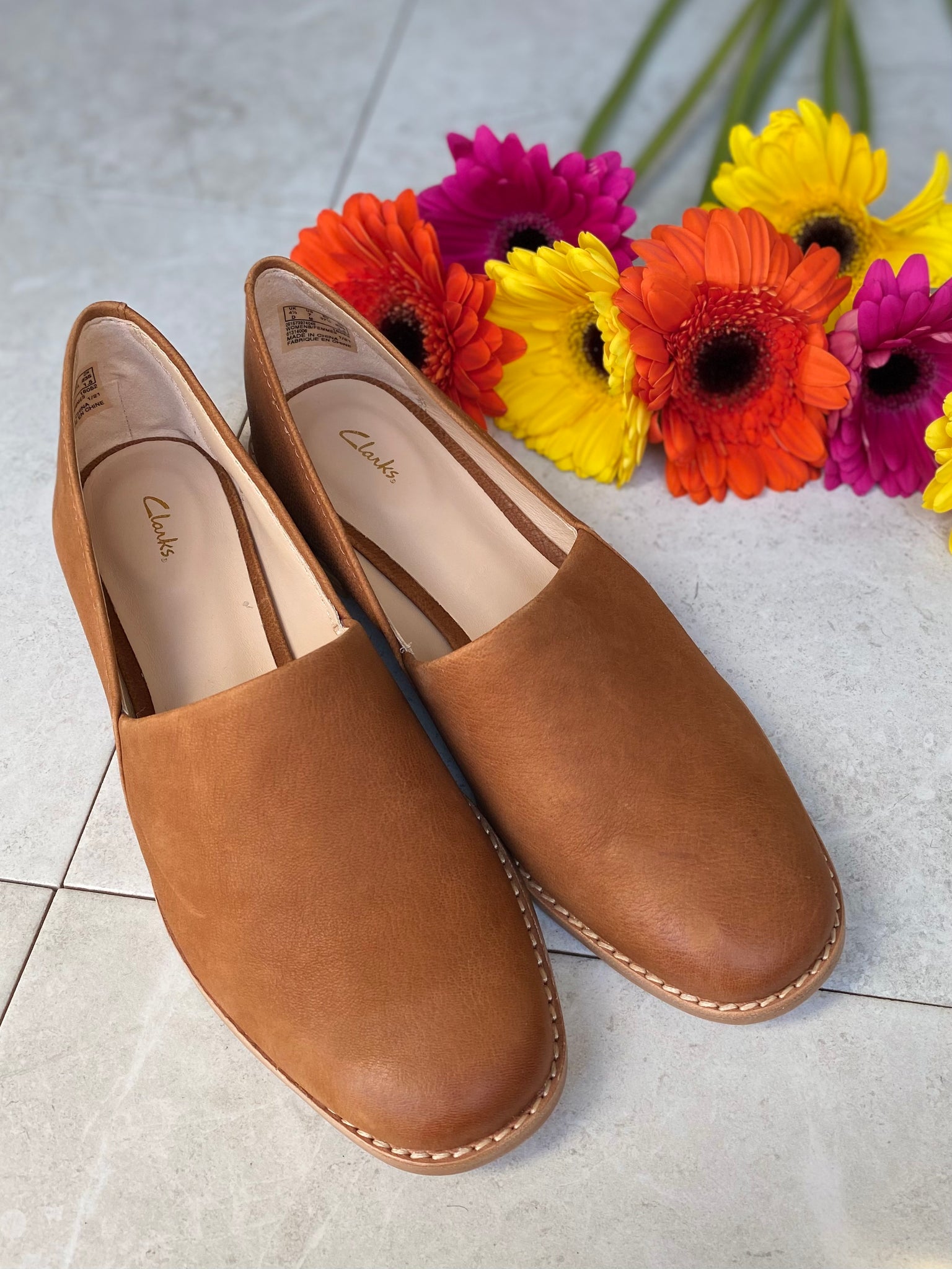 Clarks Pure Easy Tan Walk Rite Shoes